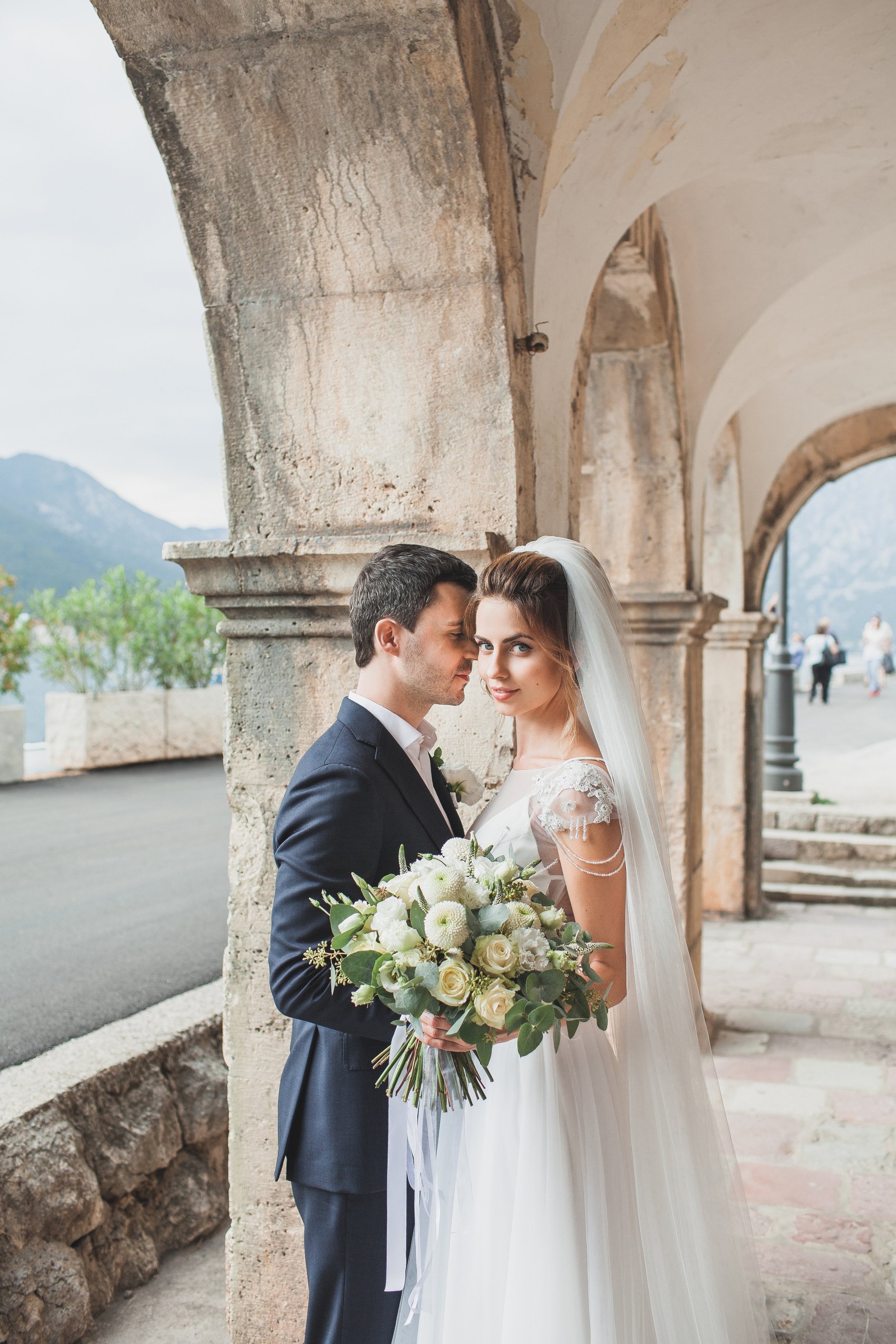 Wedding makeup artist hairdresser in Montenegro. Makeup artist and hairdresser in Montenegro Nadia Lia