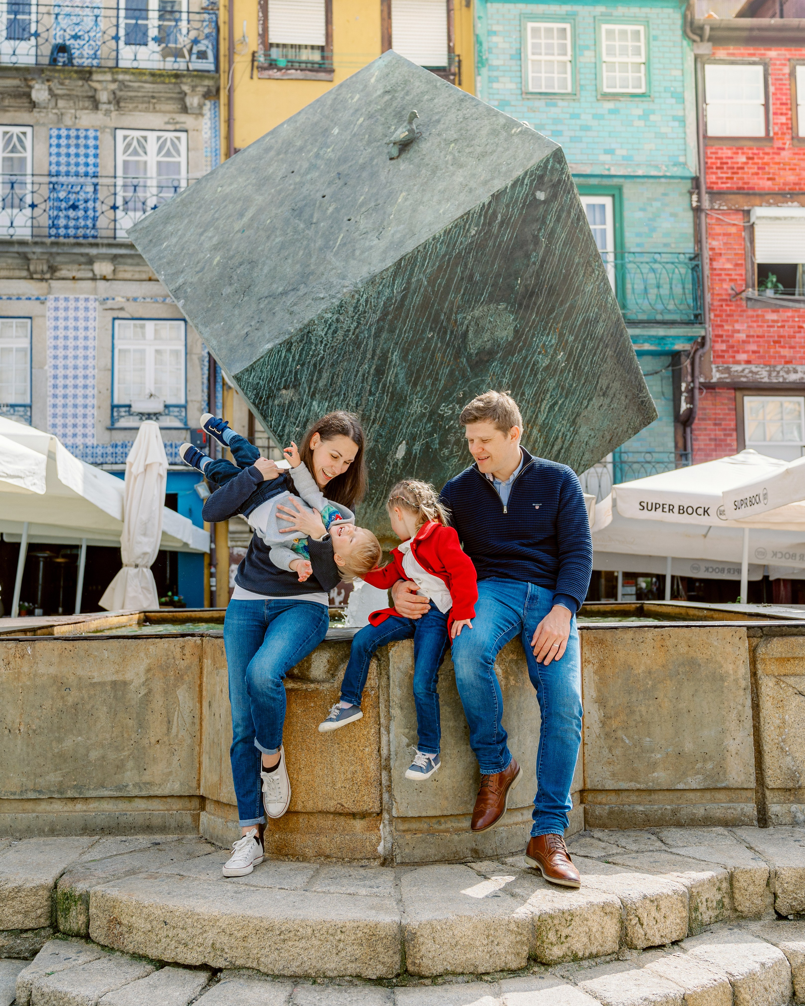 PORTO: PRIVATE WALKING TOUR AND PHOTO SHOOT. Фотограф и видеограф в Португалии