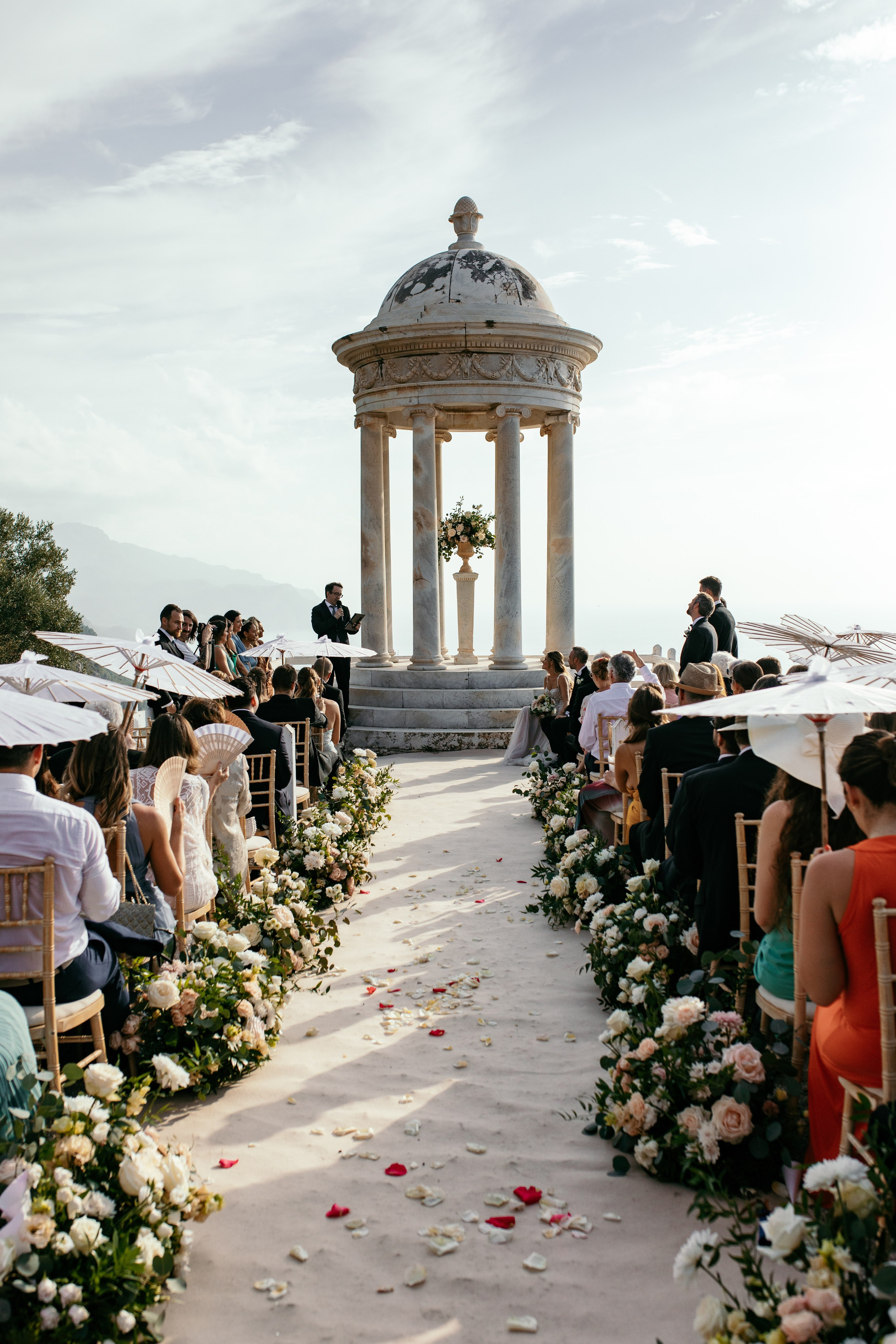 Wedding Ceremony in Son Marroig. Wedding Celebrant in Mallorca Iban Collin
