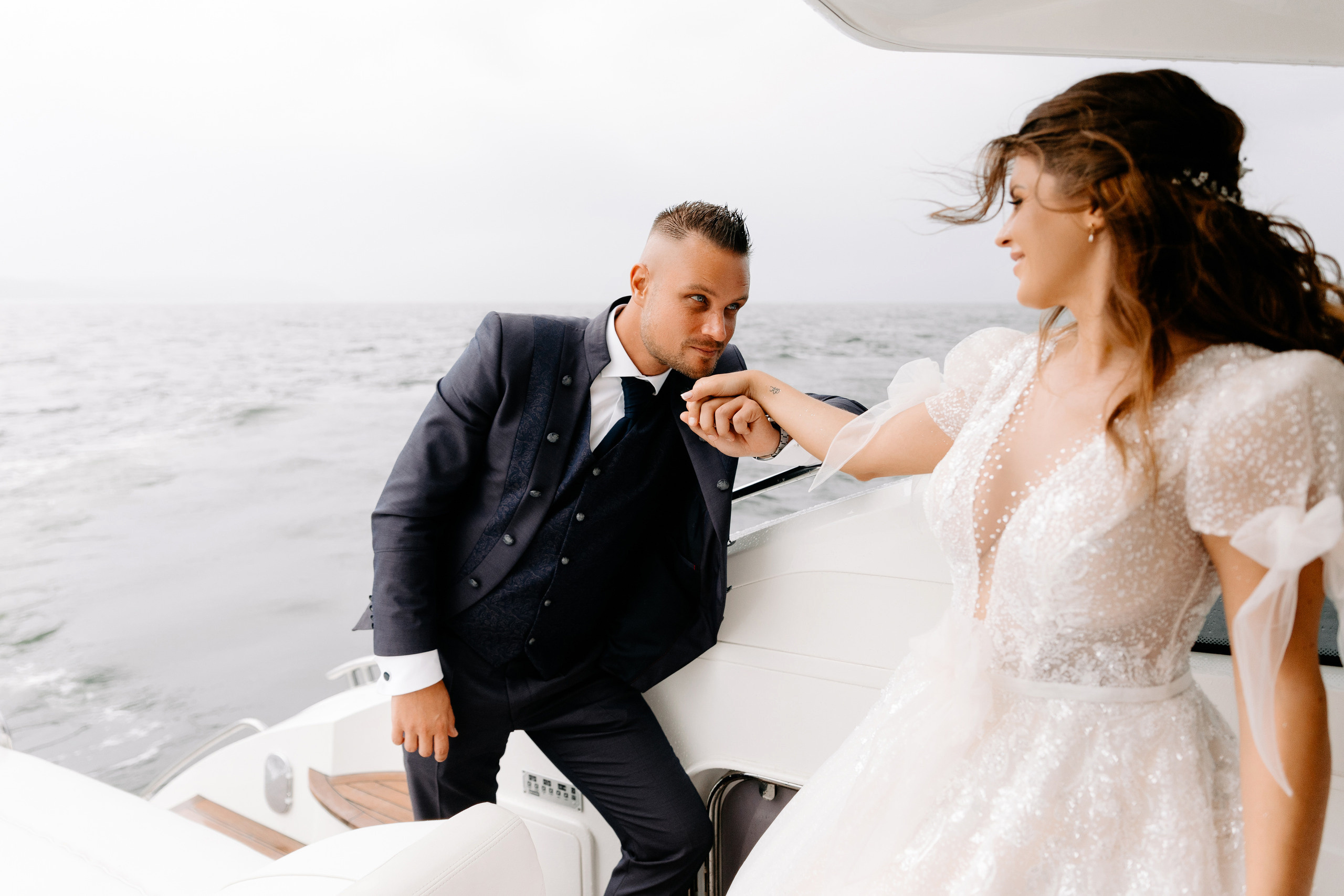 Krzysztof ♡ Weronika. Fotograf Ślubny Warszawa - Sesje Biznesowe Rodzinne Eventy