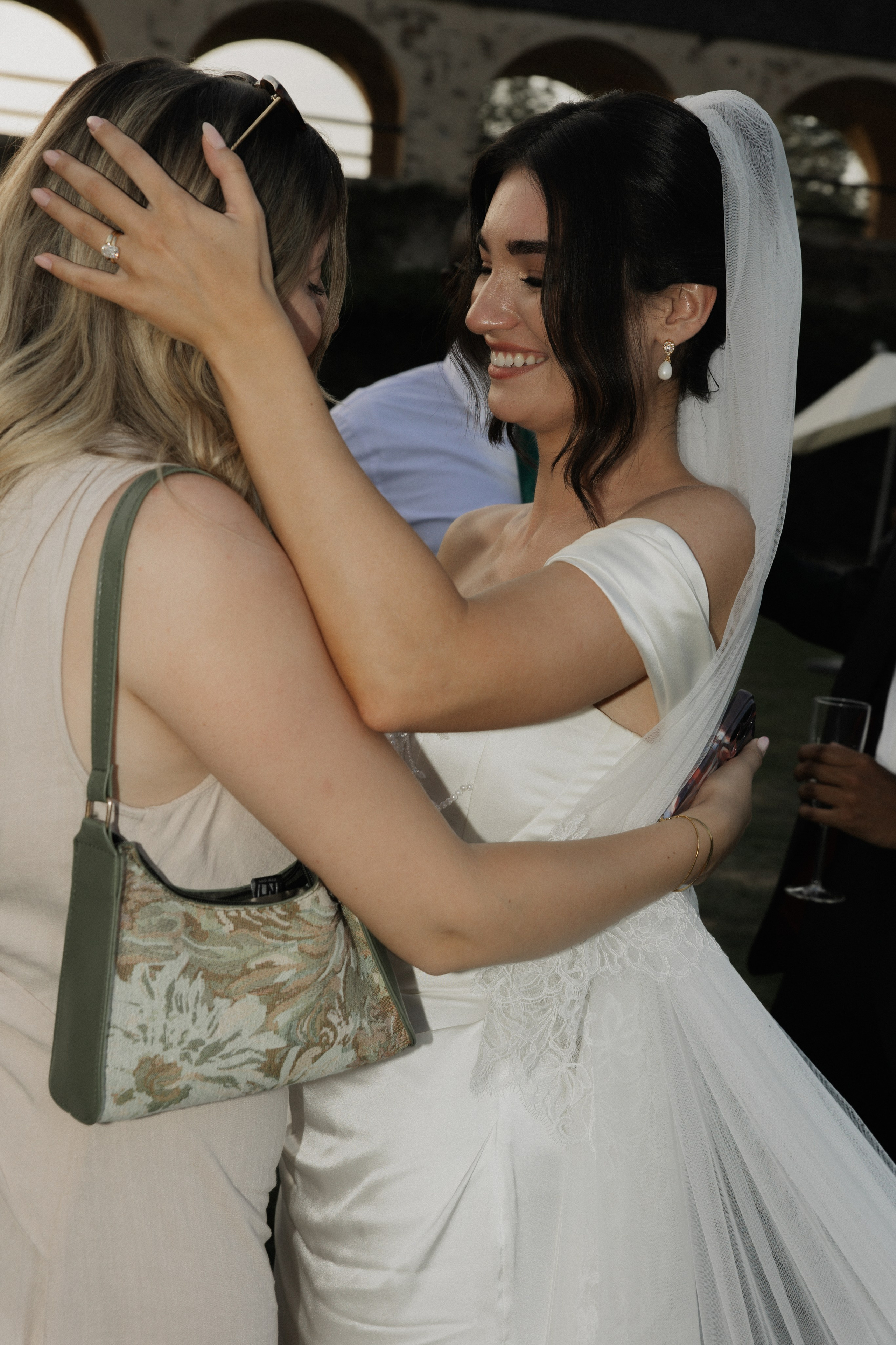 Elegant Castle Wedding in Austria | Alwin & Ruth’s Fairytale Celebration. Wedding photographer and videographer based in Timisoara, Romania