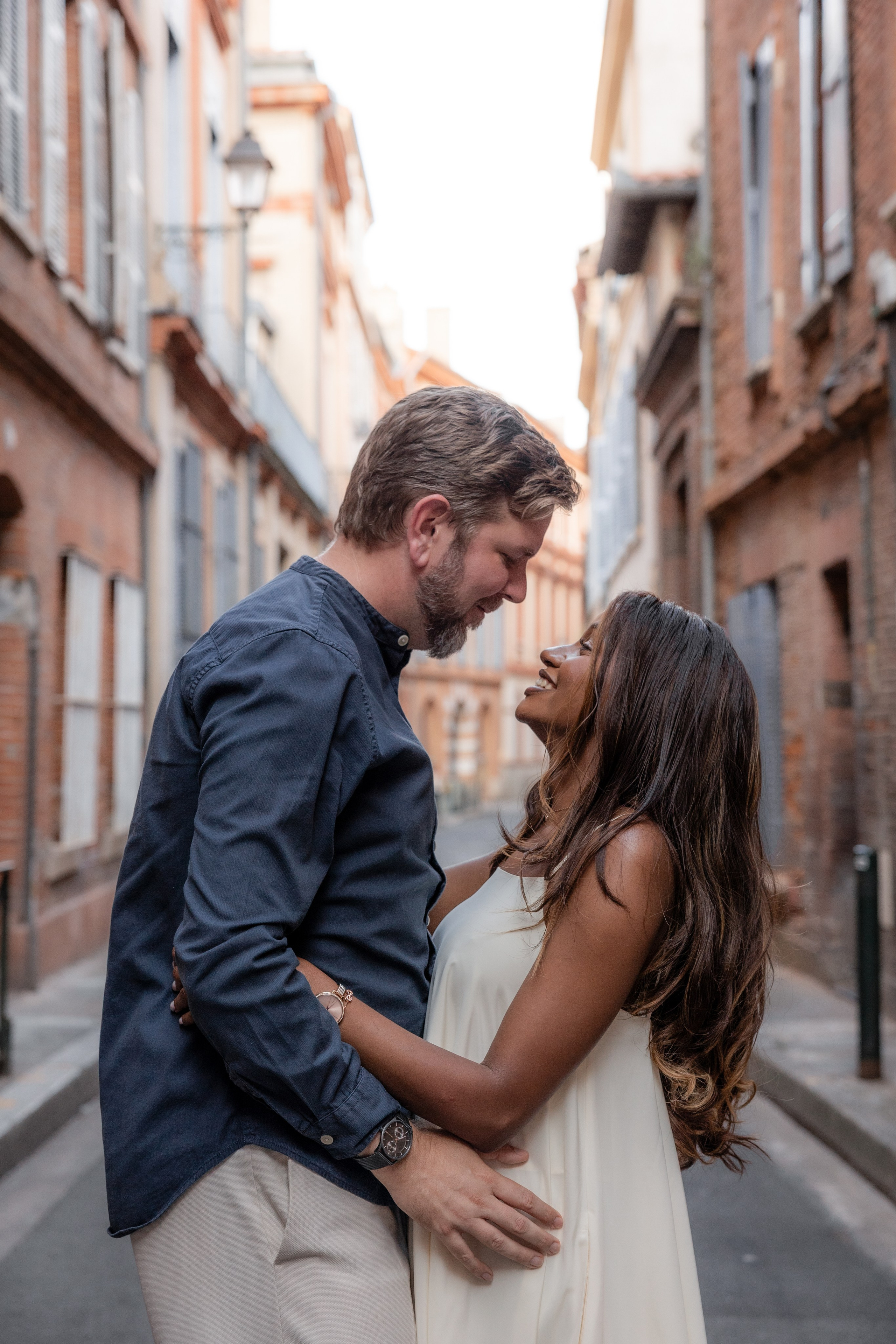 Engagement loves tory photoshoot in Toulouse. Anah & Andrew. Евгения Смирнова — Ваш фотограф в Тулузе и на юго-западе Франции