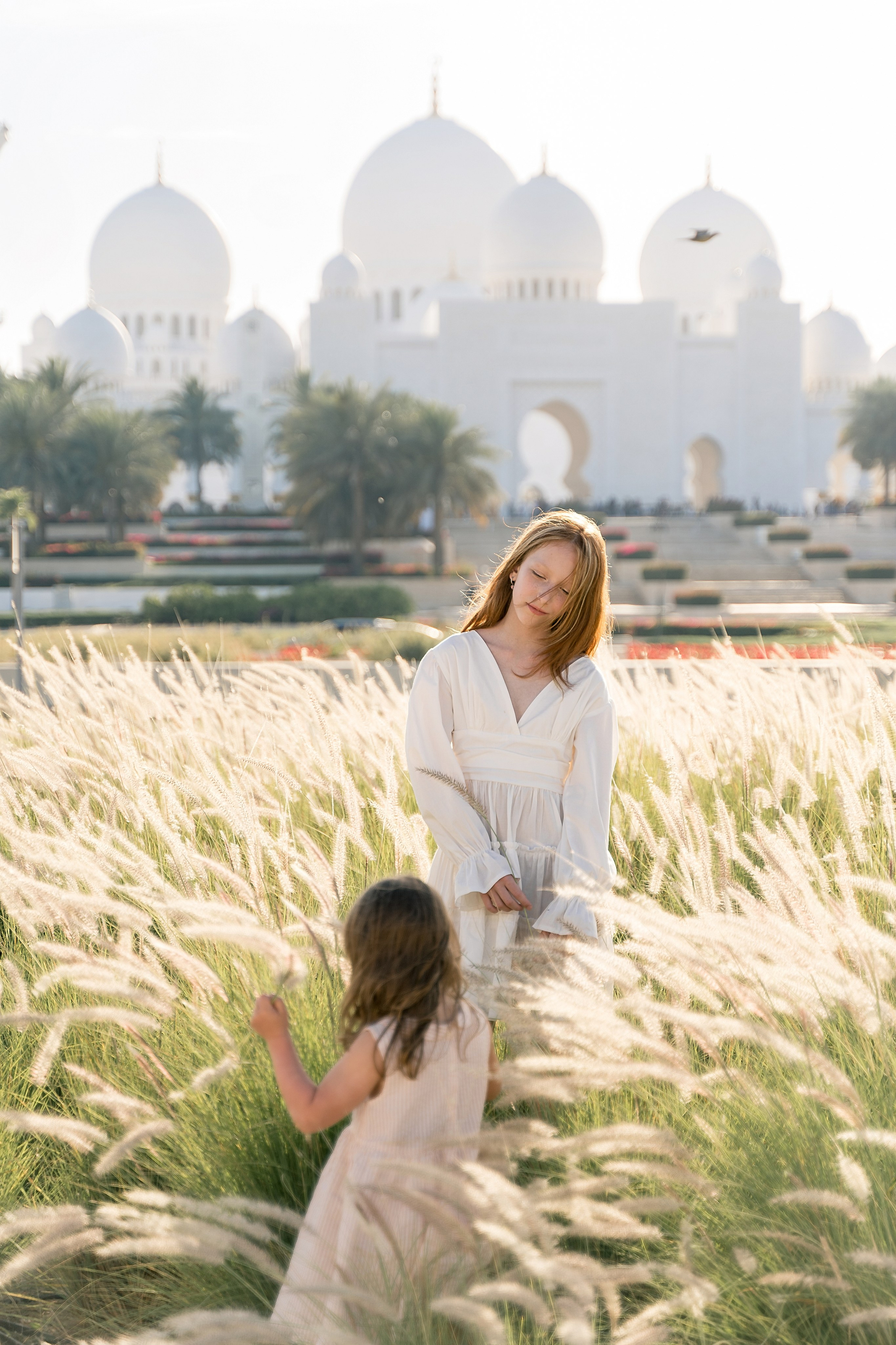 Фотосессия в мечети шейха Зайда: когда и как лучше снимать. Фотограф в Абу Даби Марина