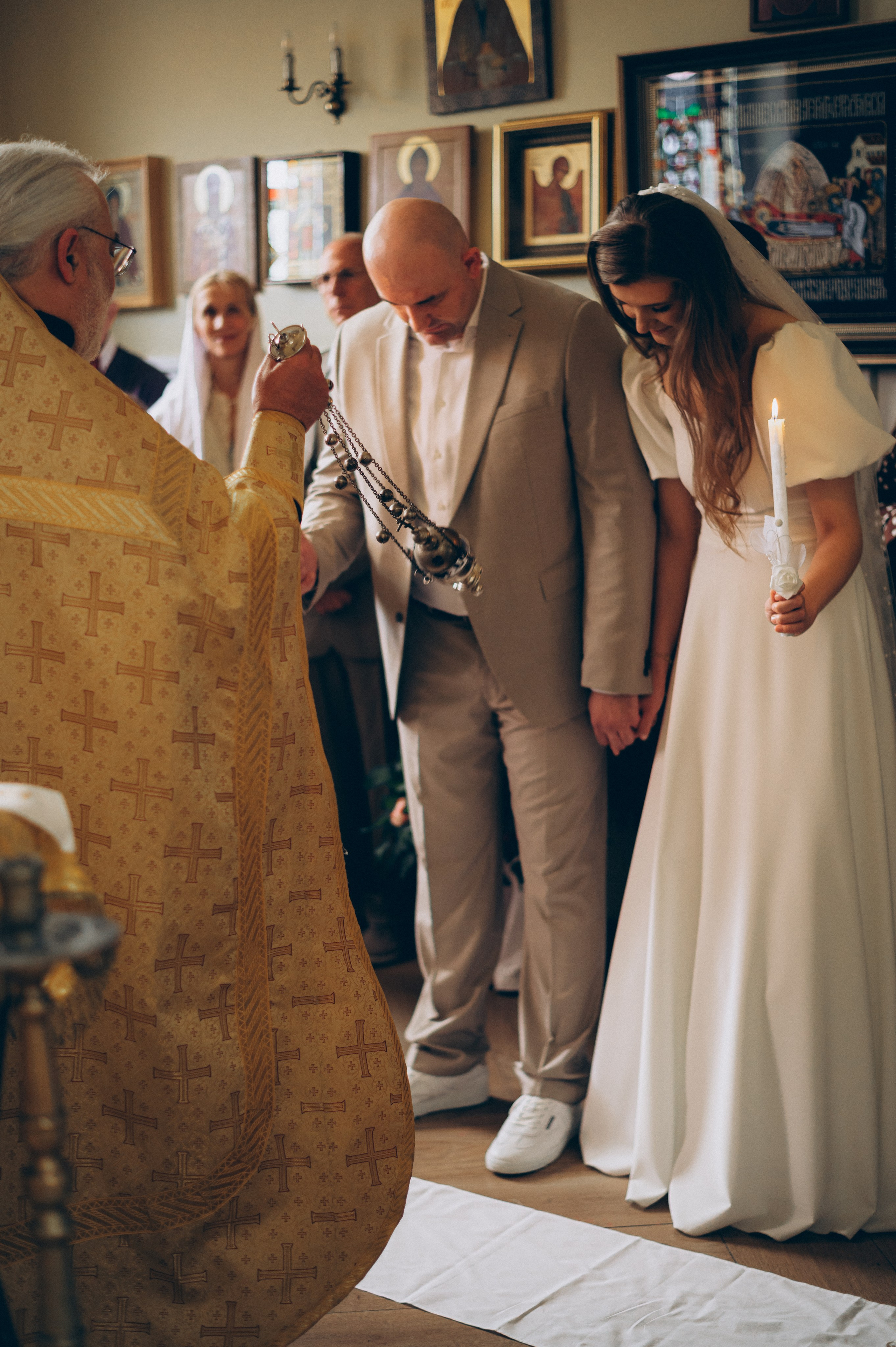 Hochzeitsfotografie bei einer kirchlichen Trauung – voller Gefühl, Spiritualität und Ästhetik