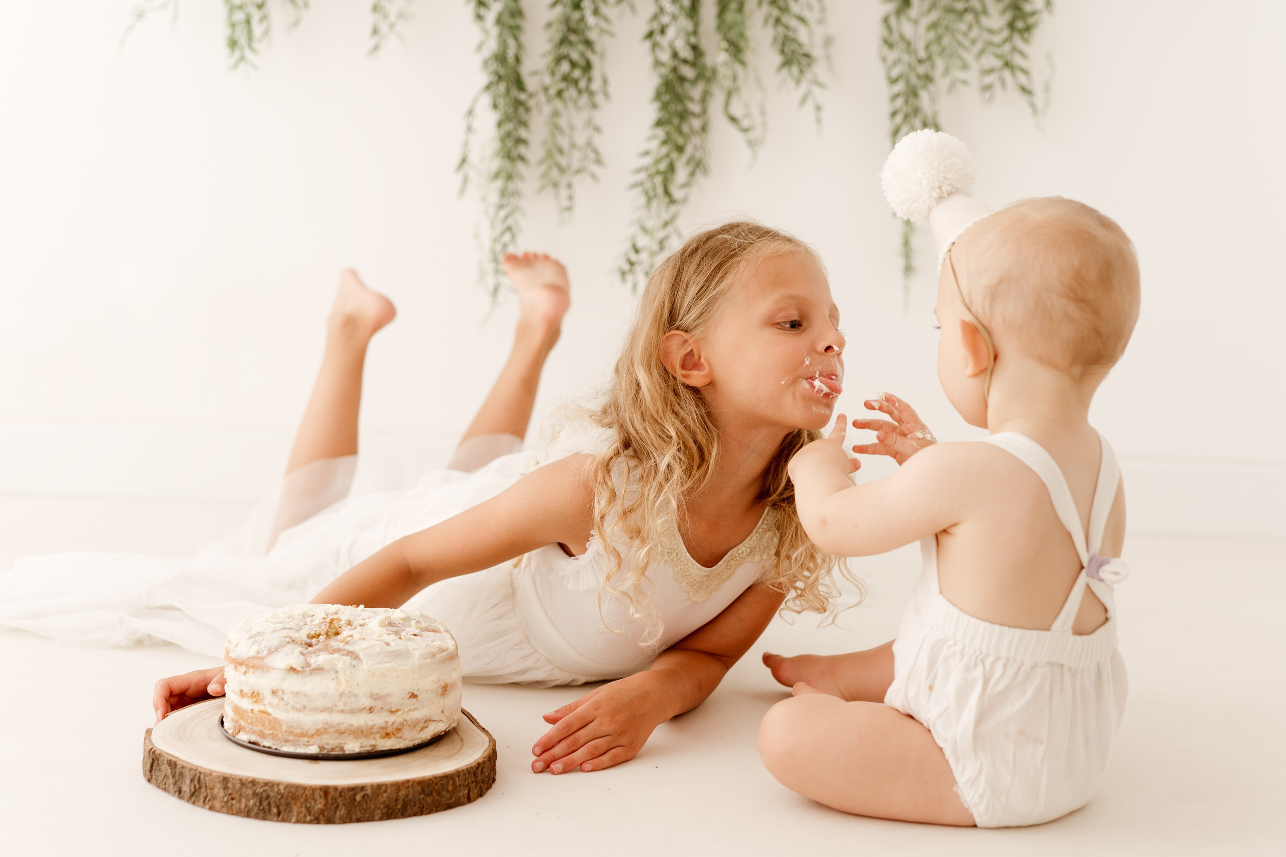 Sesja roczkowa Markusa. Fotograf Łódź - sesja ciążowa, noworodkowa, dziecięca. Studio w Łodzi