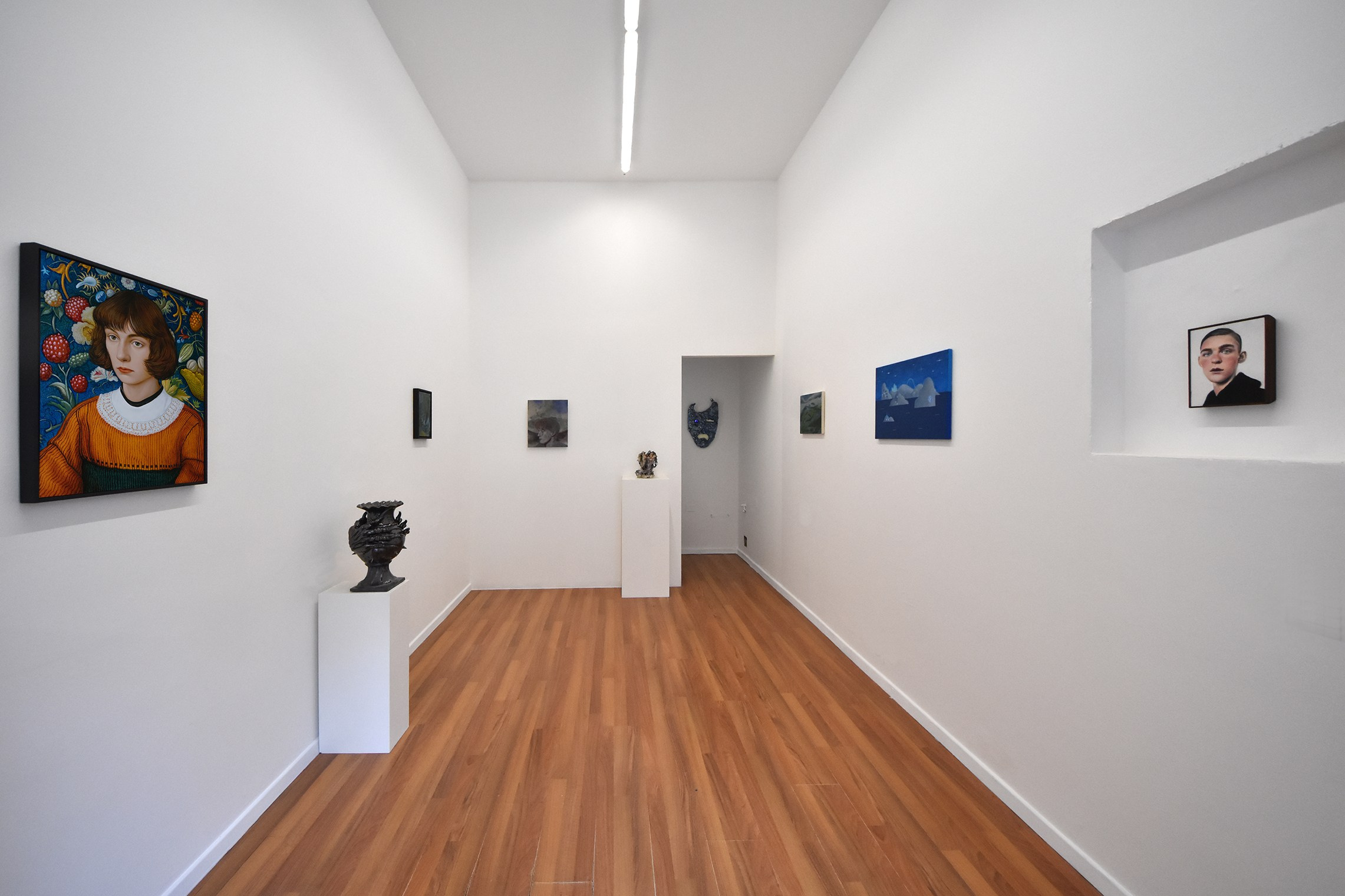 GROUP SHOW. ELEN BEZHEN