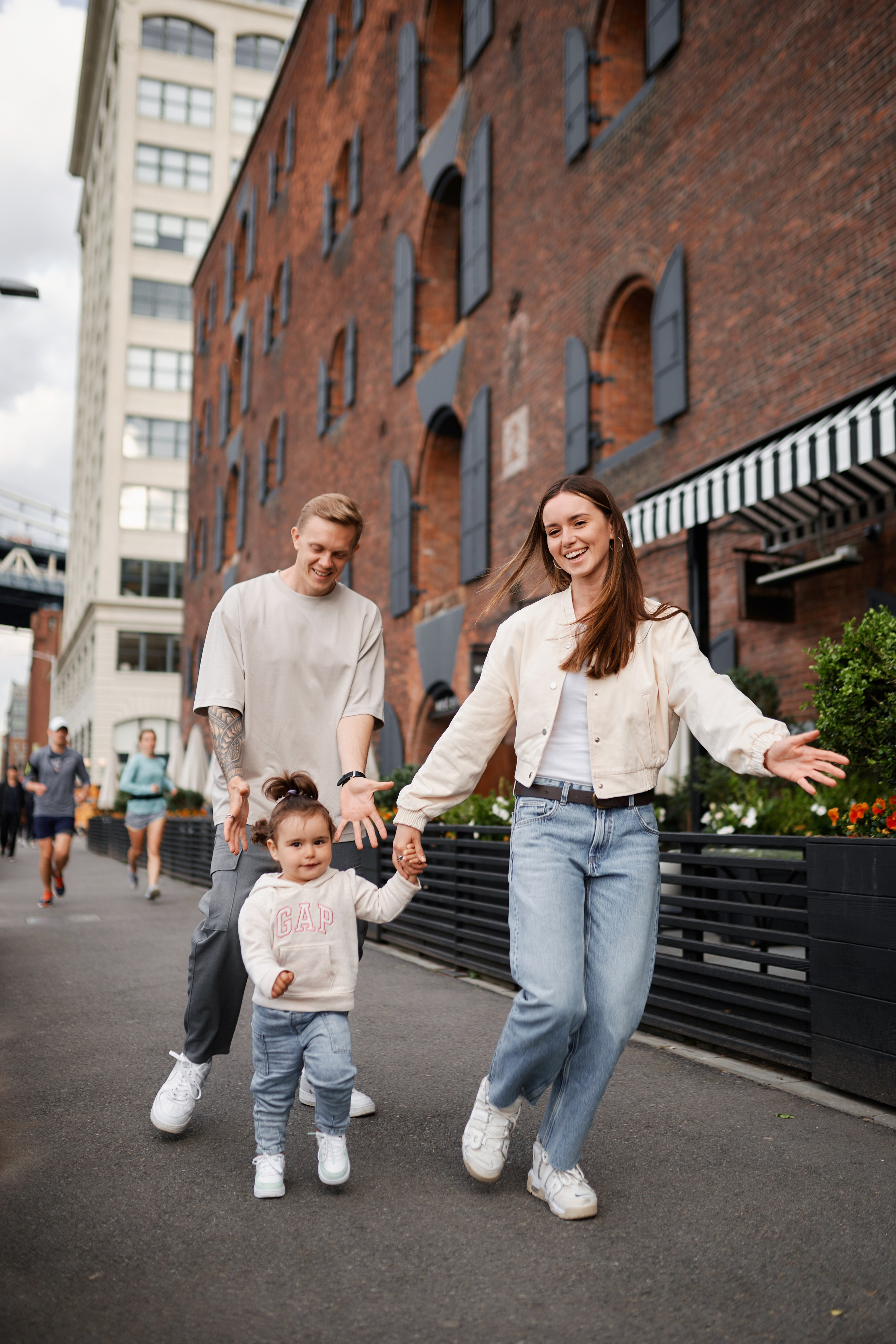 Family photo service New York / Experienced photographer. Professional Wedding and event photographer USA New York