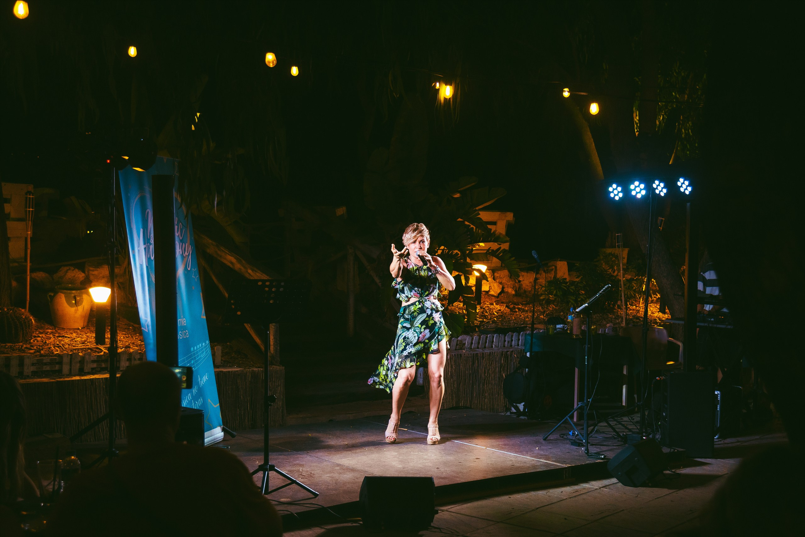 Photo report from a creative evening at the El Bosque Animado restaurant, Torrevieja
