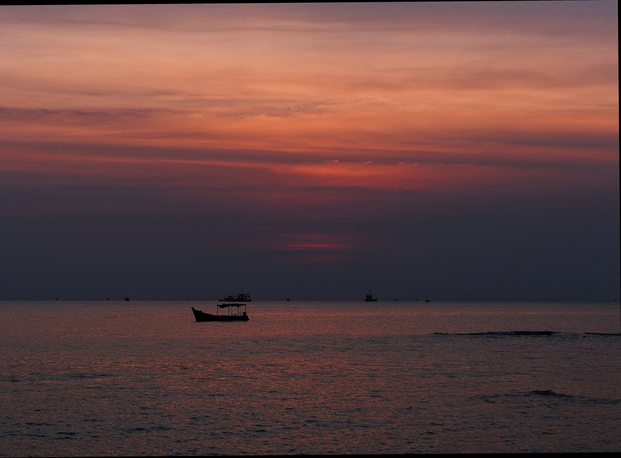 The Life of the Others | Phú Quốc 🇻🇳 |📍Vietnam. 中国街头摄影 | The Streets of China Through My Eyes | 深圳