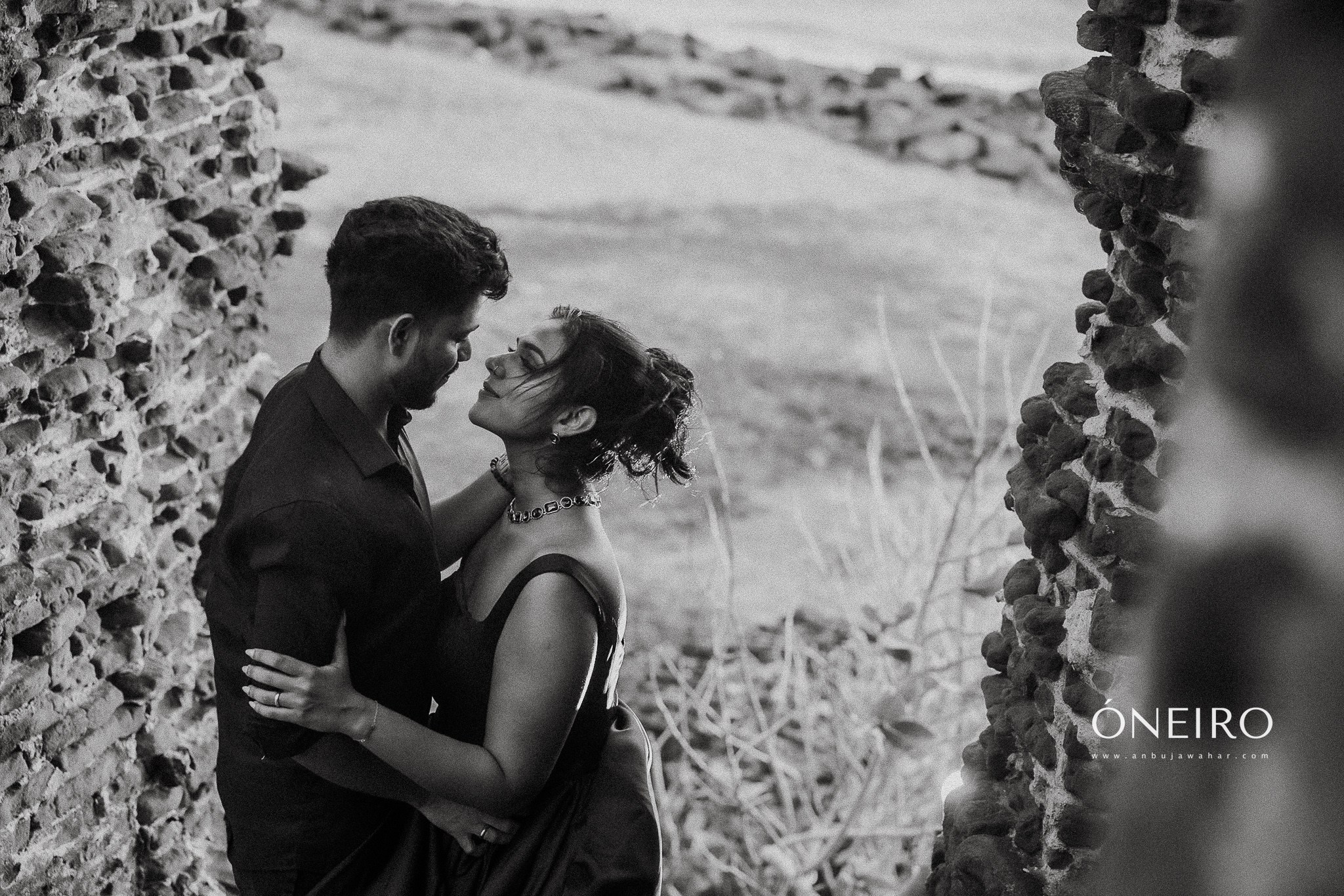 Pre wedding photography: Doric Bungalow in Arippu, Mannar, Sri Lanka