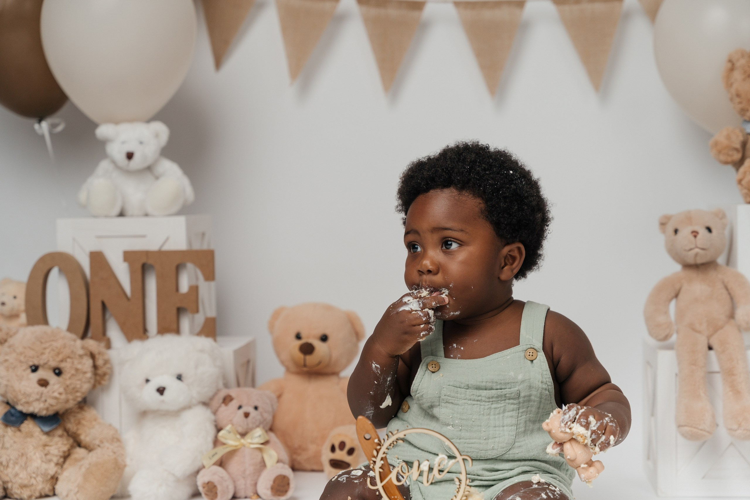 Adorable baby Chukwuma 🥰. Newborn and family photographer. Hills District. Sydney