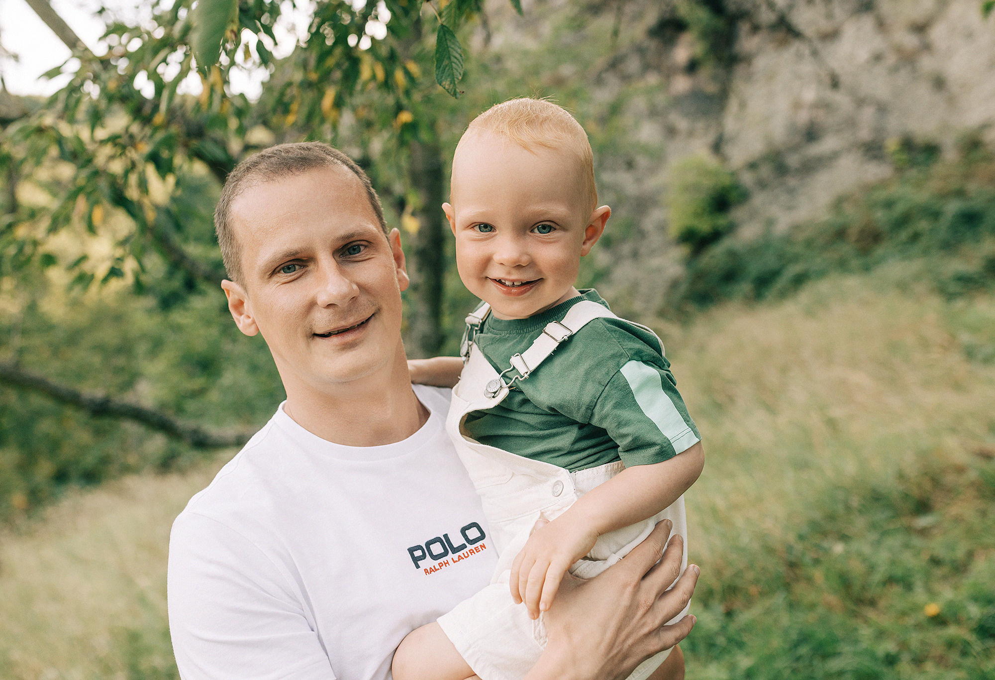 Таня, Андрей и Павел на вечерней прогулке. Rodinný a svatební fotograf v Praze