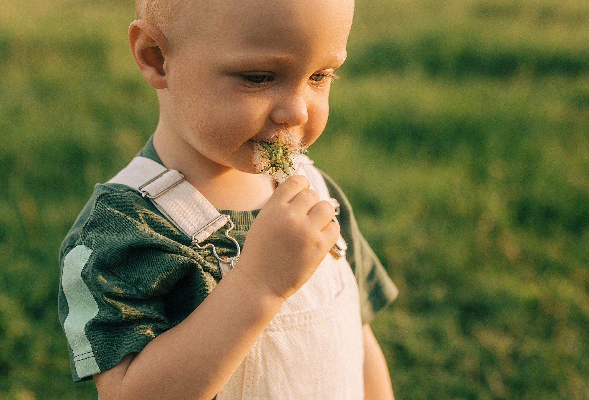 Таня, Андрей и Павел на вечерней прогулке. Rodinný a svatební fotograf v Praze