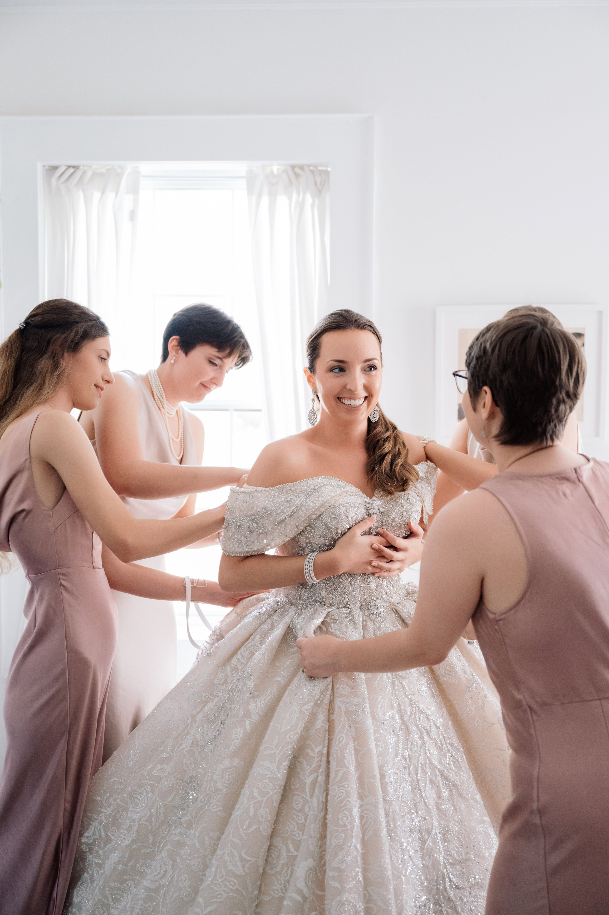 bride getting ready for her wedding