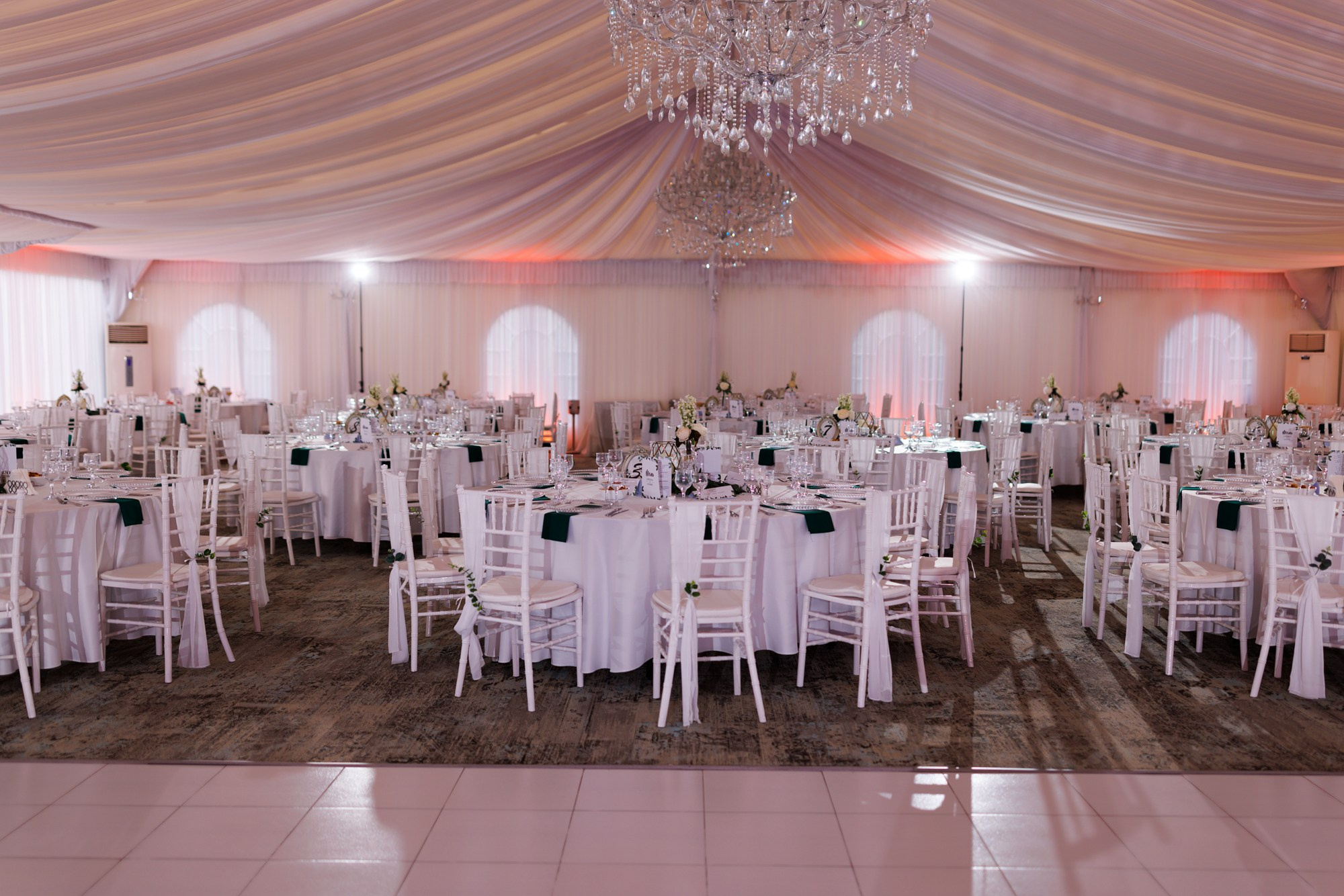 Andrei si Adelina. Wedding photographer and videographer