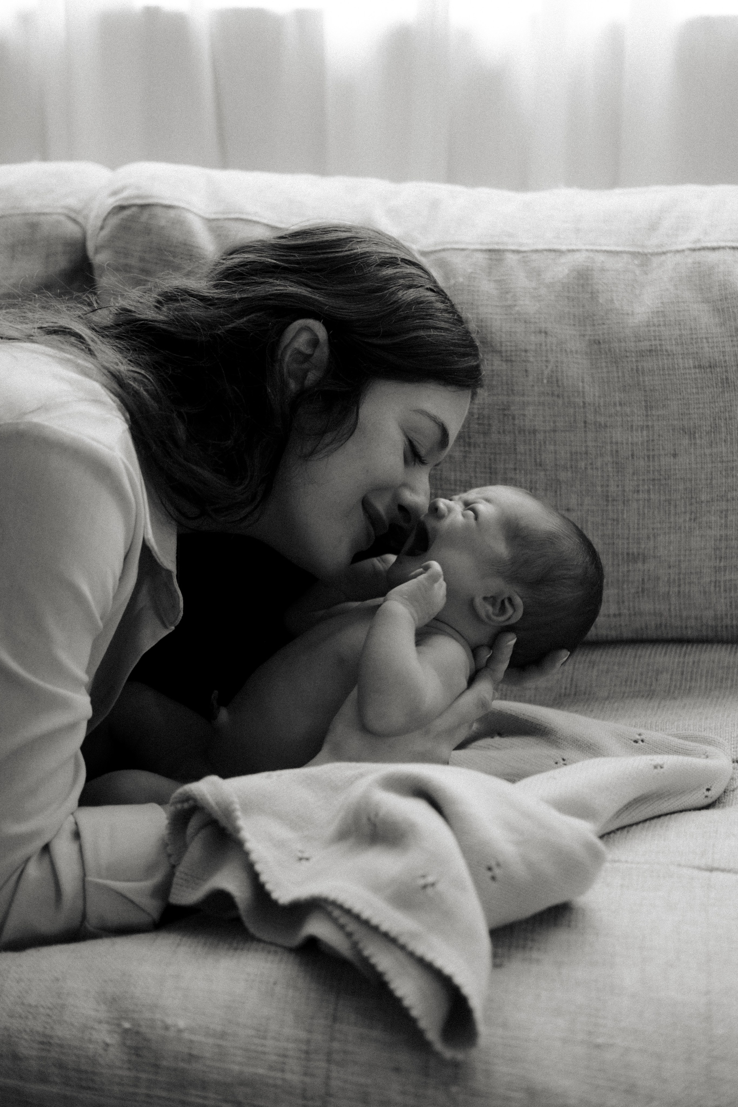 Newborn Photo session Richmond, VA. Family Photographer Anna Dobrovolskaia | Richmond, VA