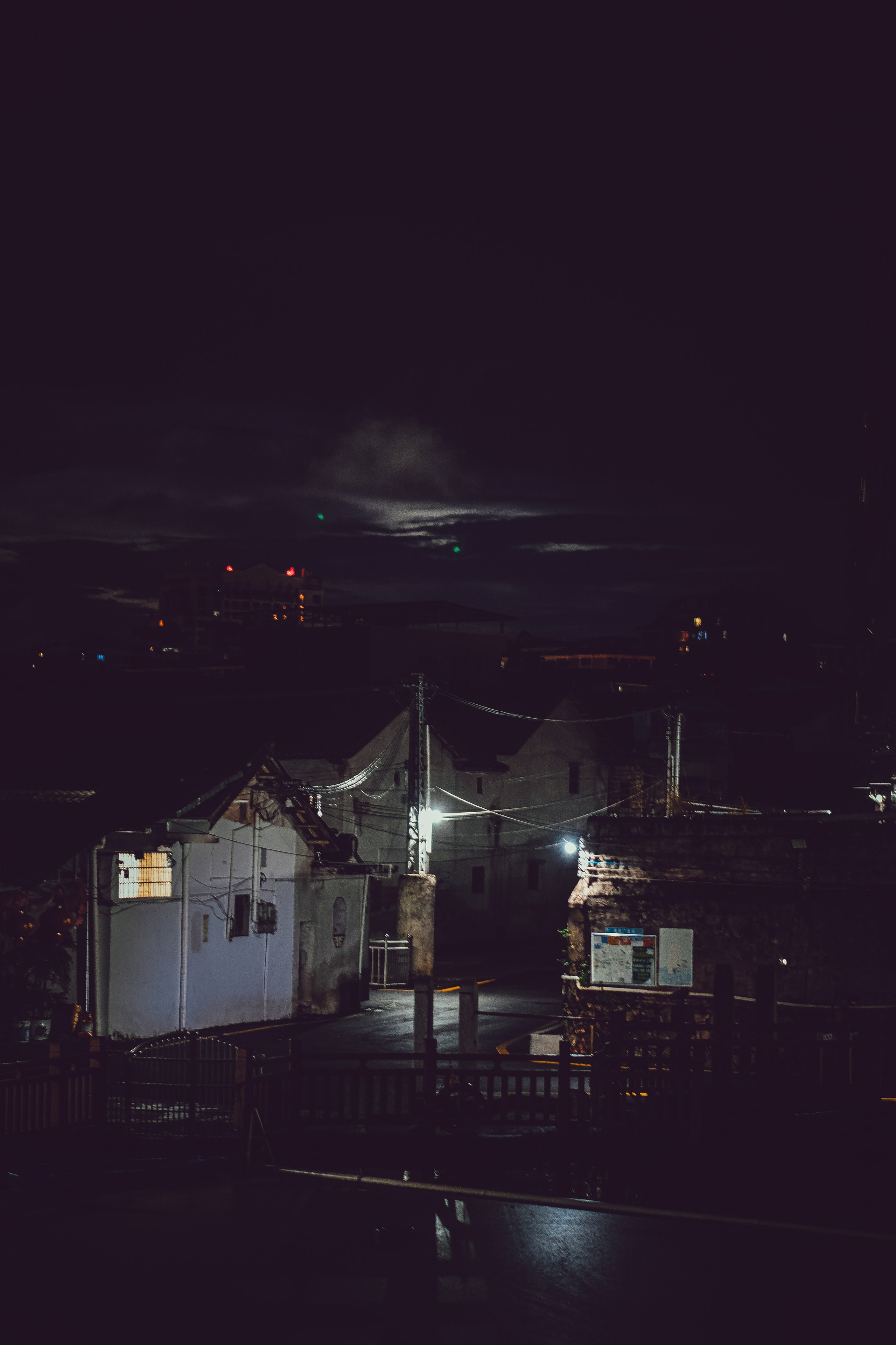 At Night | Meizhou 梅州 Street Photography | China 🇨🇳 , Guangdong Province