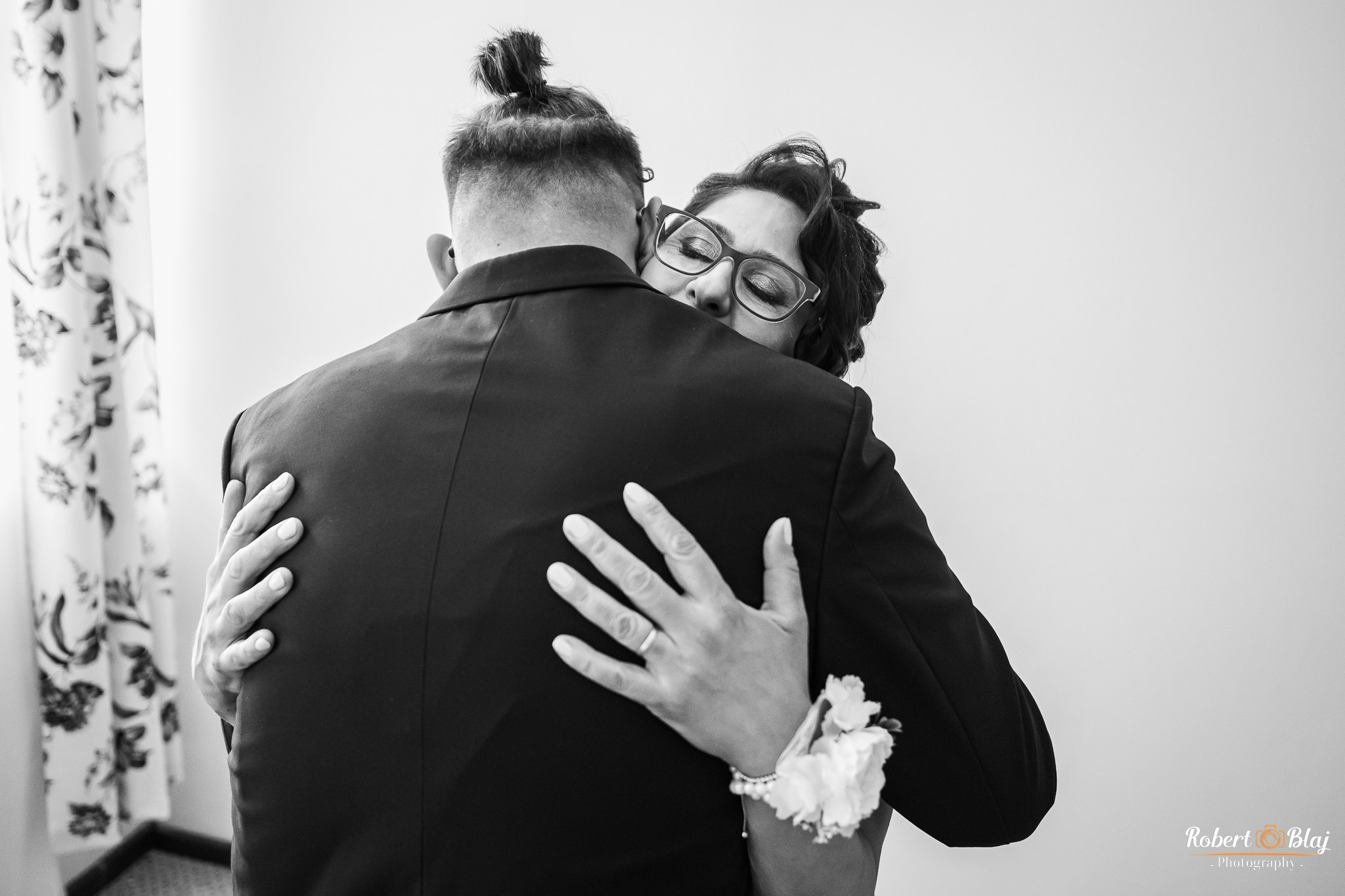 Veronica & Sebastian. Robert Blaj - Fotograf Nuntă Iași