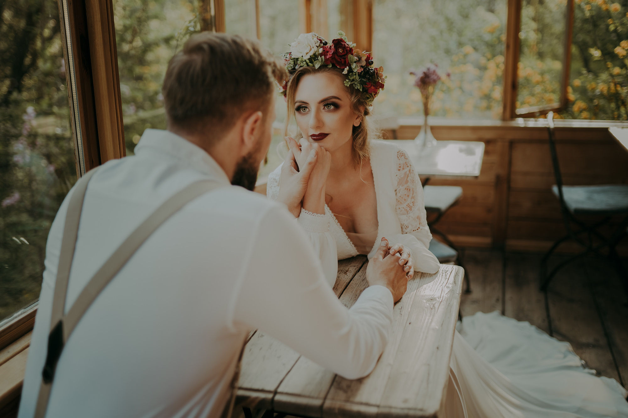 Sesja stylizowana w Wiśniowym Sadzie. Karkowskafoto - fotografia miłości