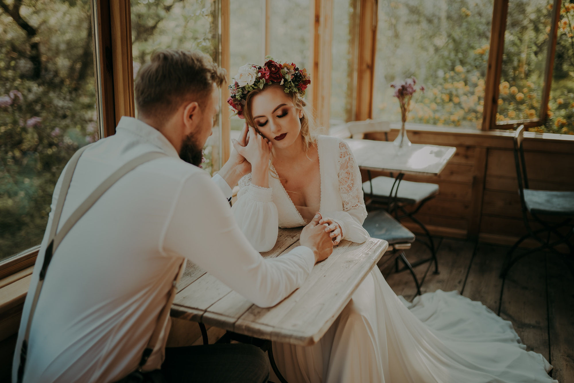 Sesja stylizowana w Wiśniowym Sadzie. Karkowskafoto - fotografia miłości