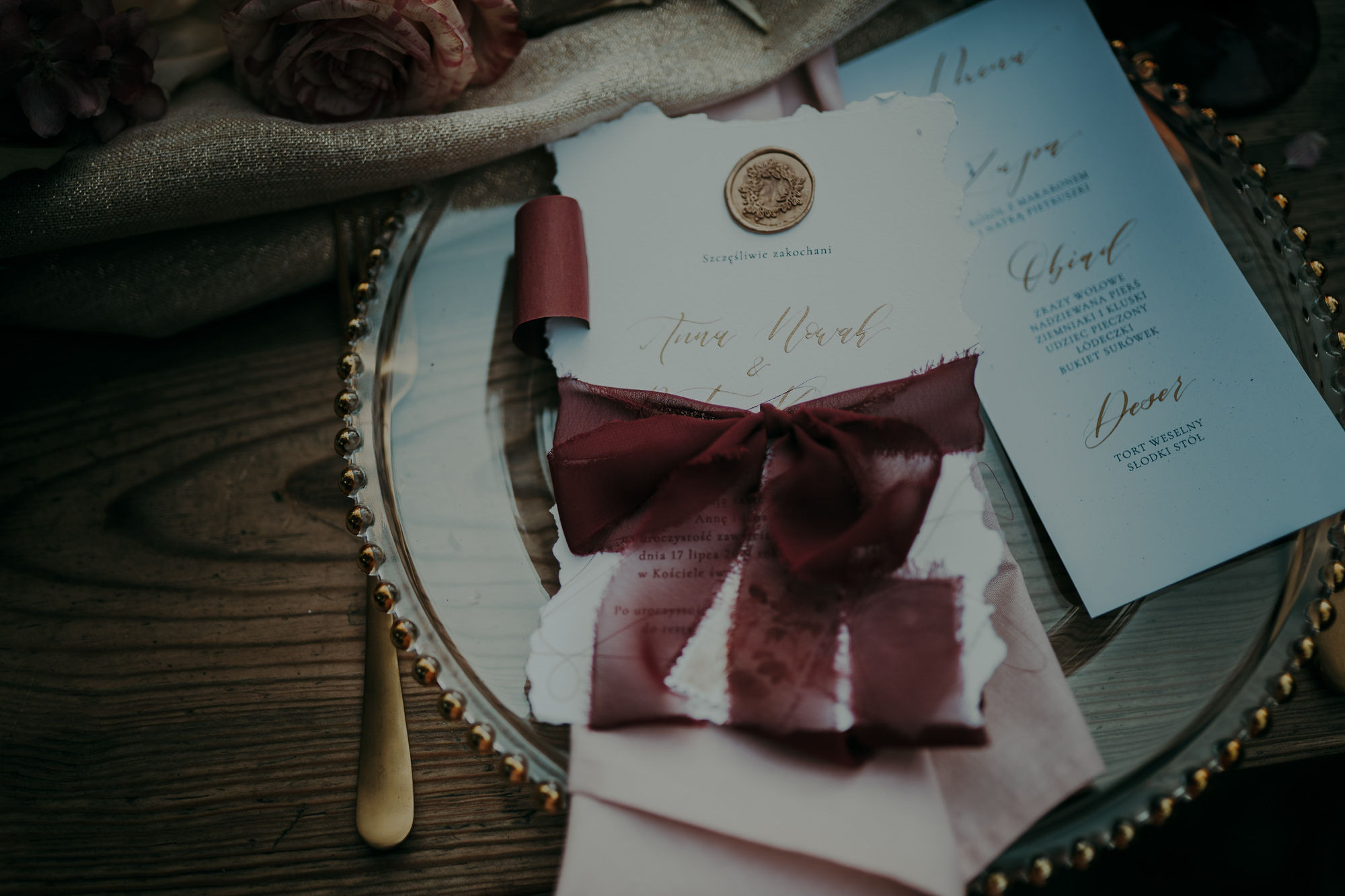 Sesja stylizowana w Wiśniowym Sadzie. Karkowskafoto - fotografia miłości