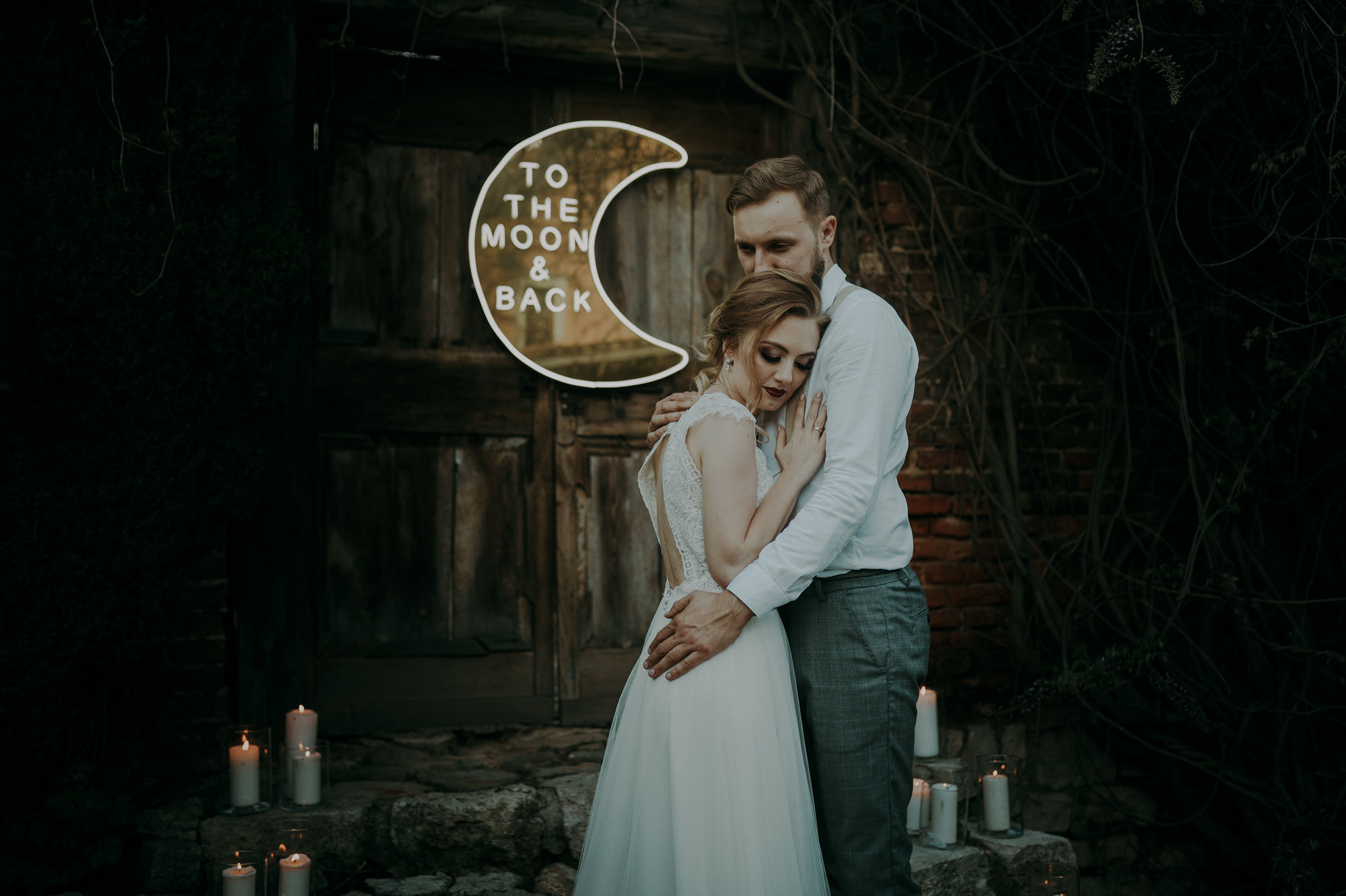 Sesja stylizowana w Wiśniowym Sadzie. Karkowskafoto - fotografia miłości