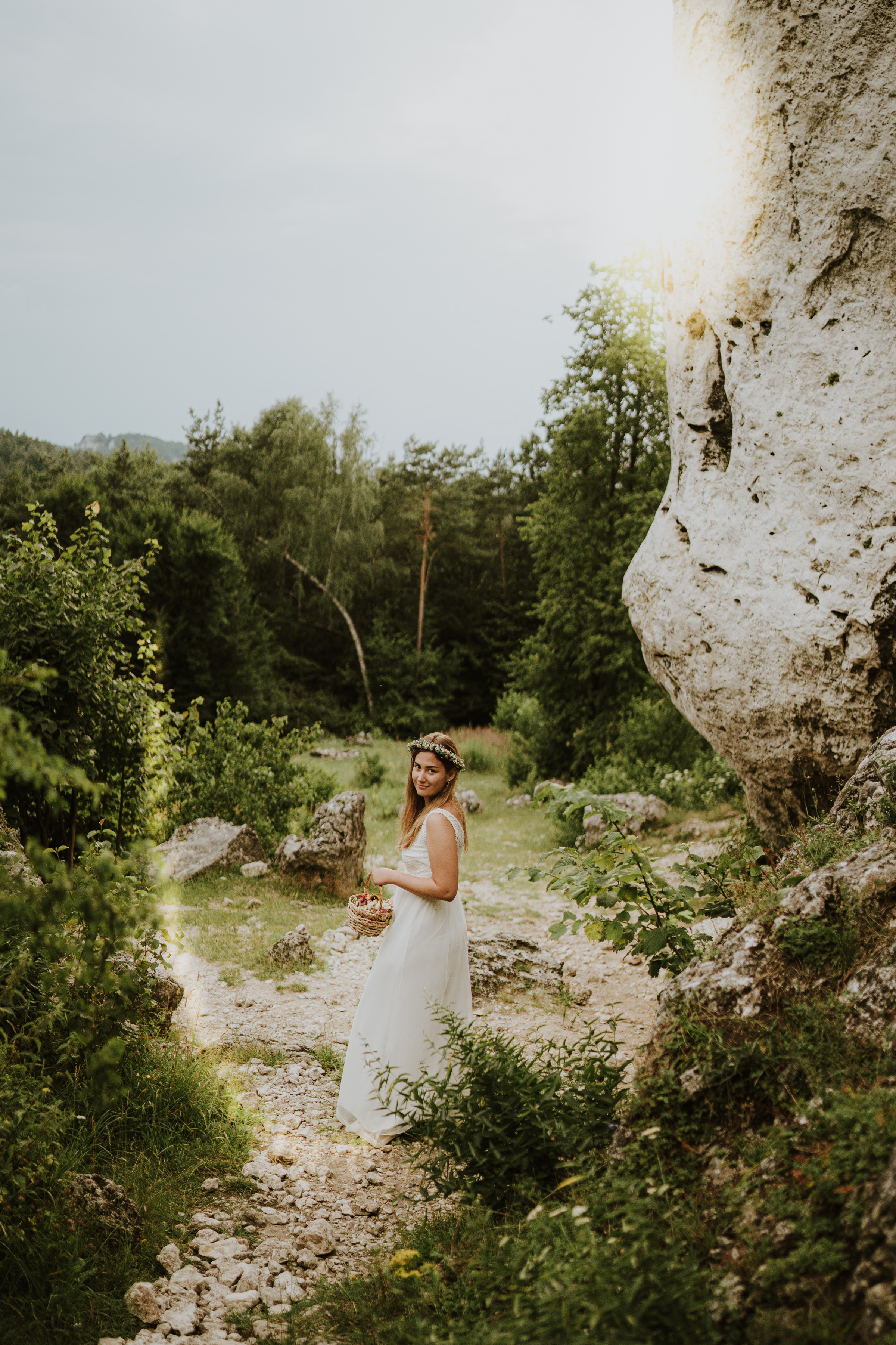Plener ślubny Adrianny i Pawła - Góra Zborów. Karkowskafoto - fotografia miłości