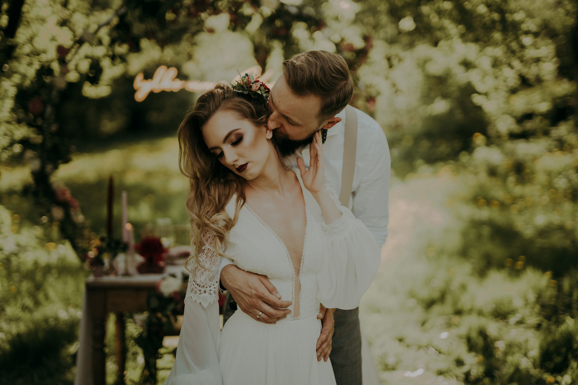 Sesja stylizowana w Wiśniowym Sadzie. Karkowskafoto - fotografia miłości