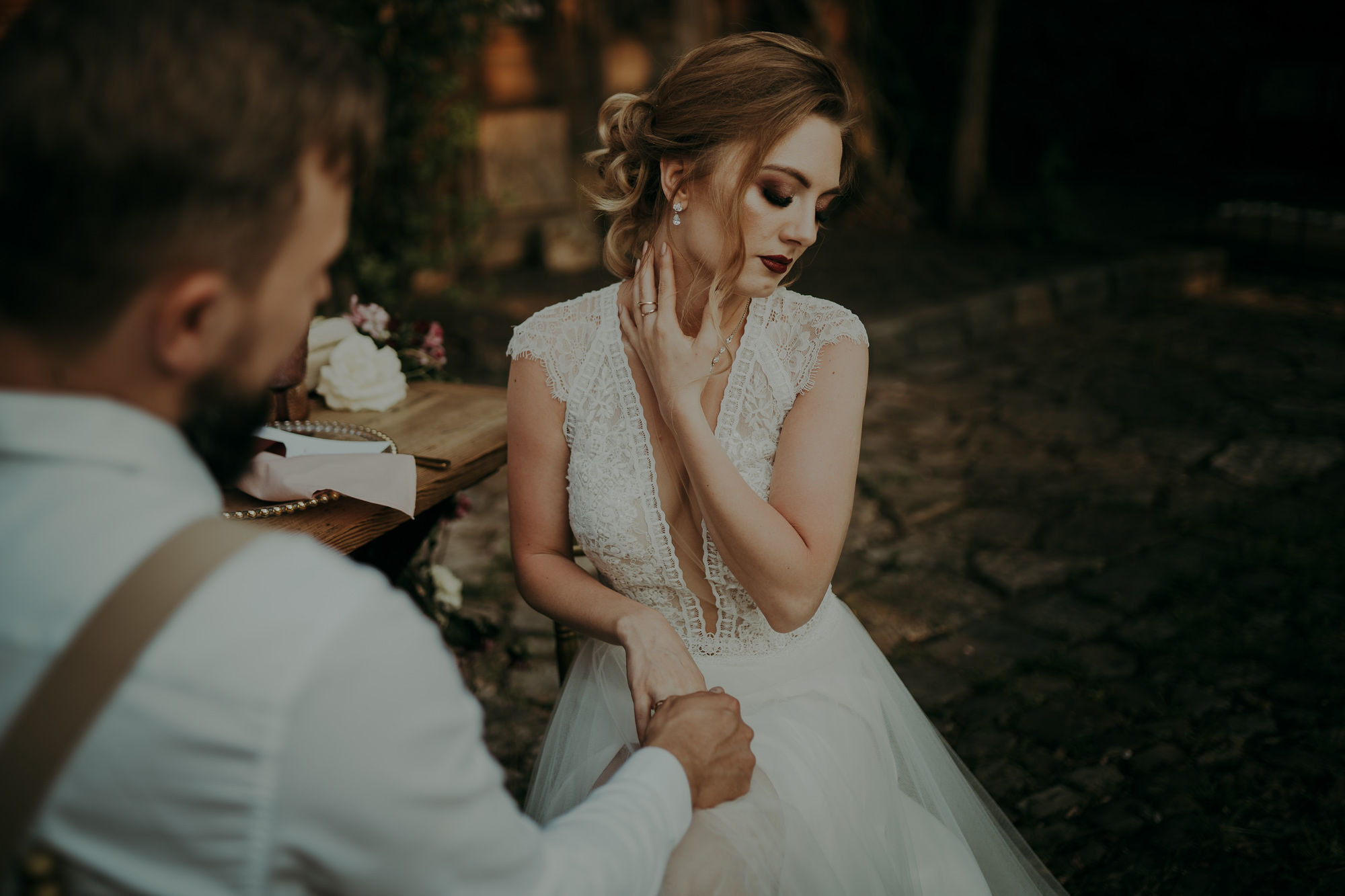 Sesja stylizowana w Wiśniowym Sadzie. Karkowskafoto - fotografia miłości