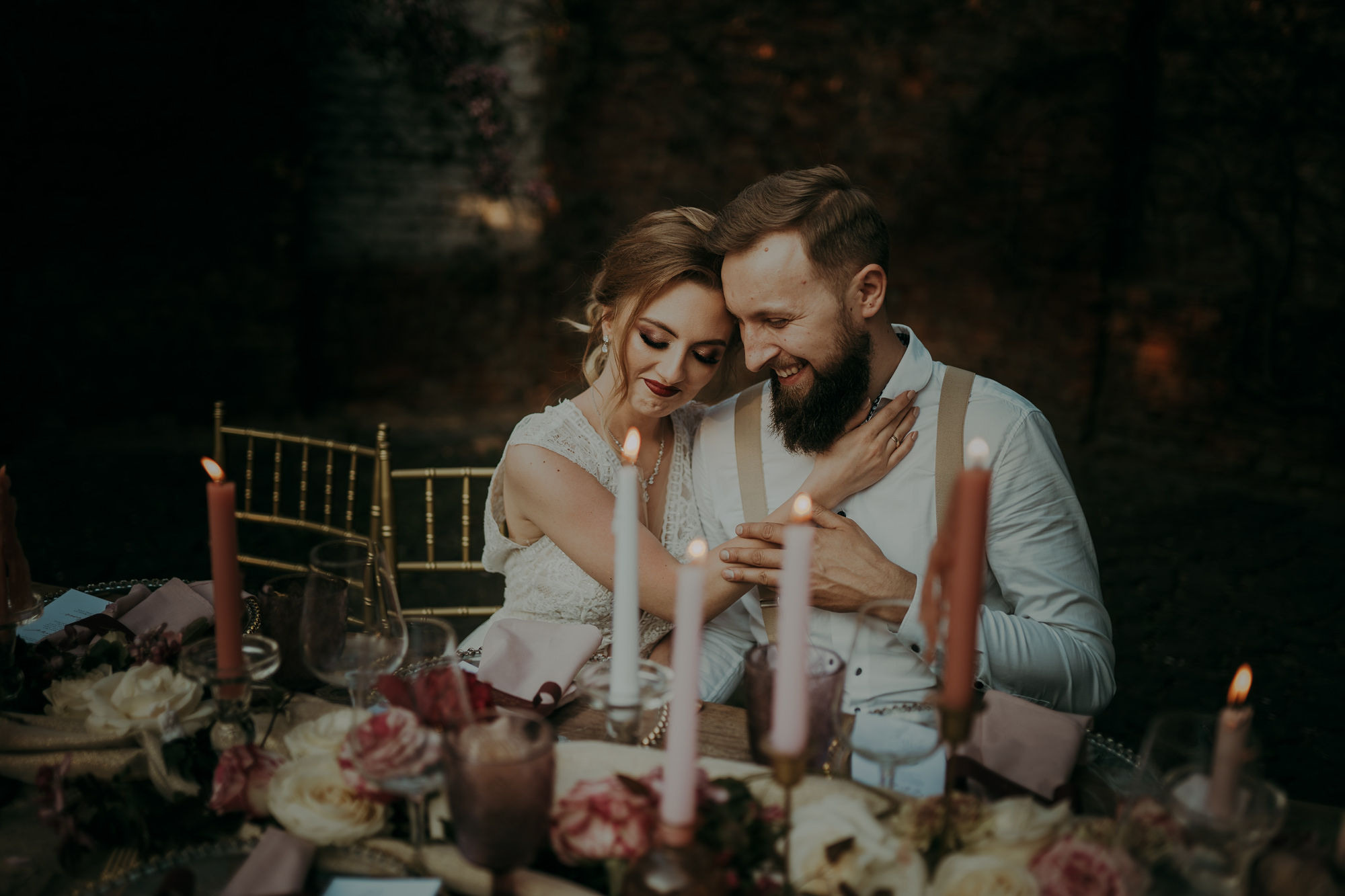 Sesja stylizowana w Wiśniowym Sadzie. Karkowskafoto - fotografia miłości