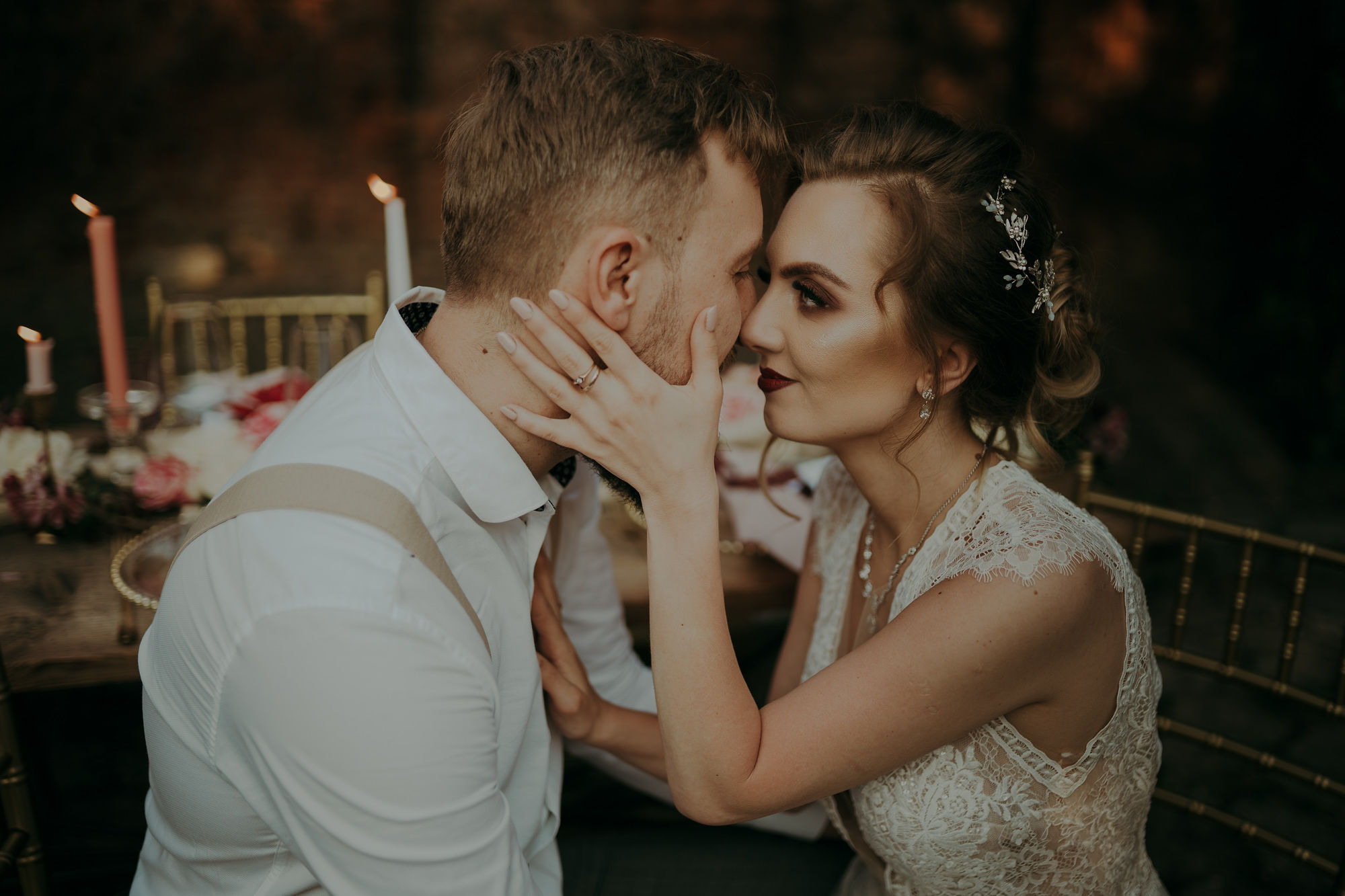 Sesja stylizowana w Wiśniowym Sadzie. Karkowskafoto - fotografia miłości