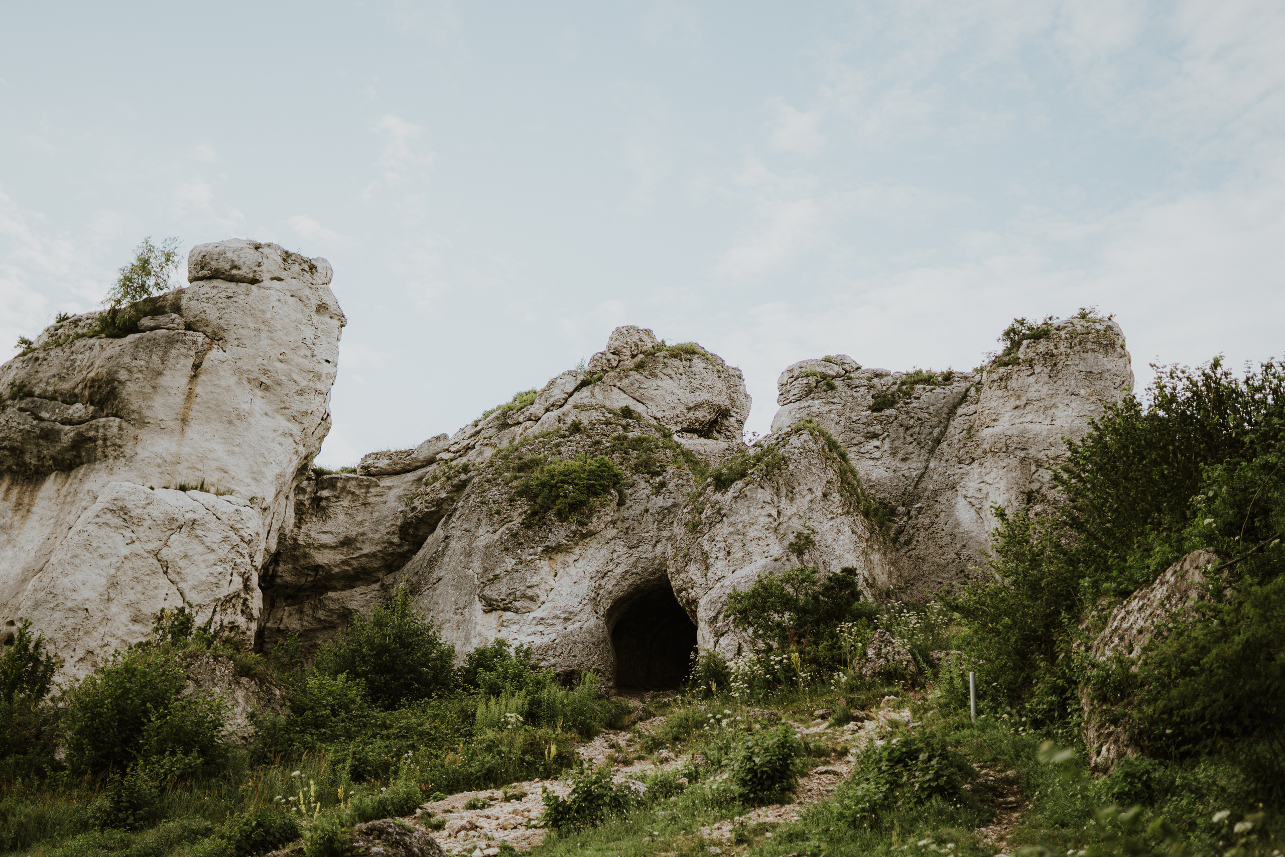Plener ślubny Adrianny i Pawła - Góra Zborów. Karkowskafoto - fotografia miłości