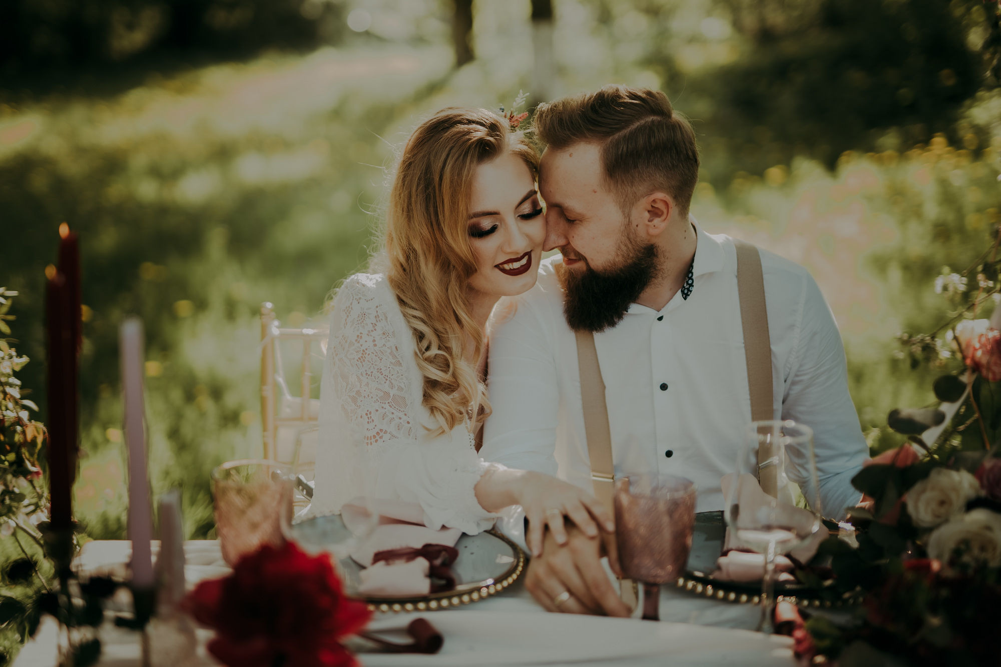Sesja stylizowana w Wiśniowym Sadzie. Karkowskafoto - fotografia miłości