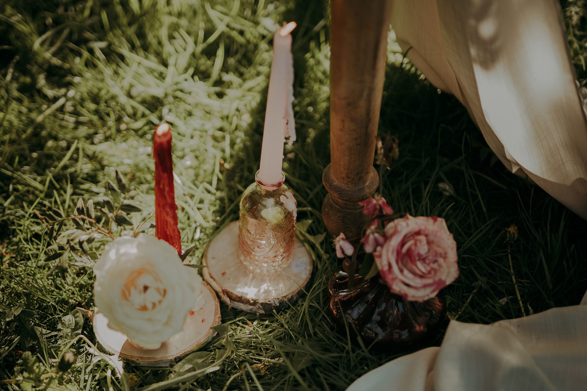 Sesja stylizowana w Wiśniowym Sadzie. Karkowskafoto - fotografia miłości