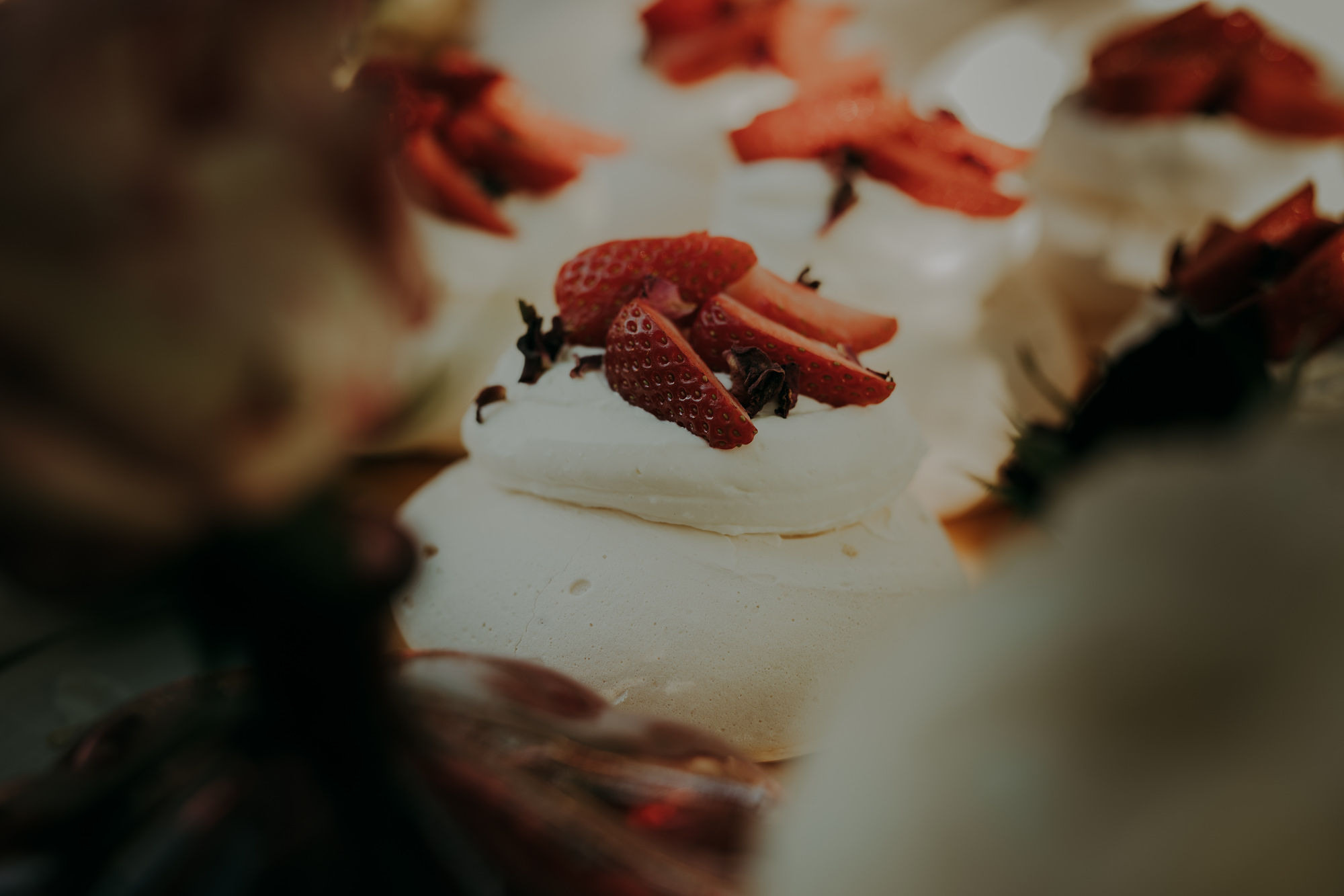 Sesja stylizowana w Wiśniowym Sadzie. Karkowskafoto - fotografia miłości