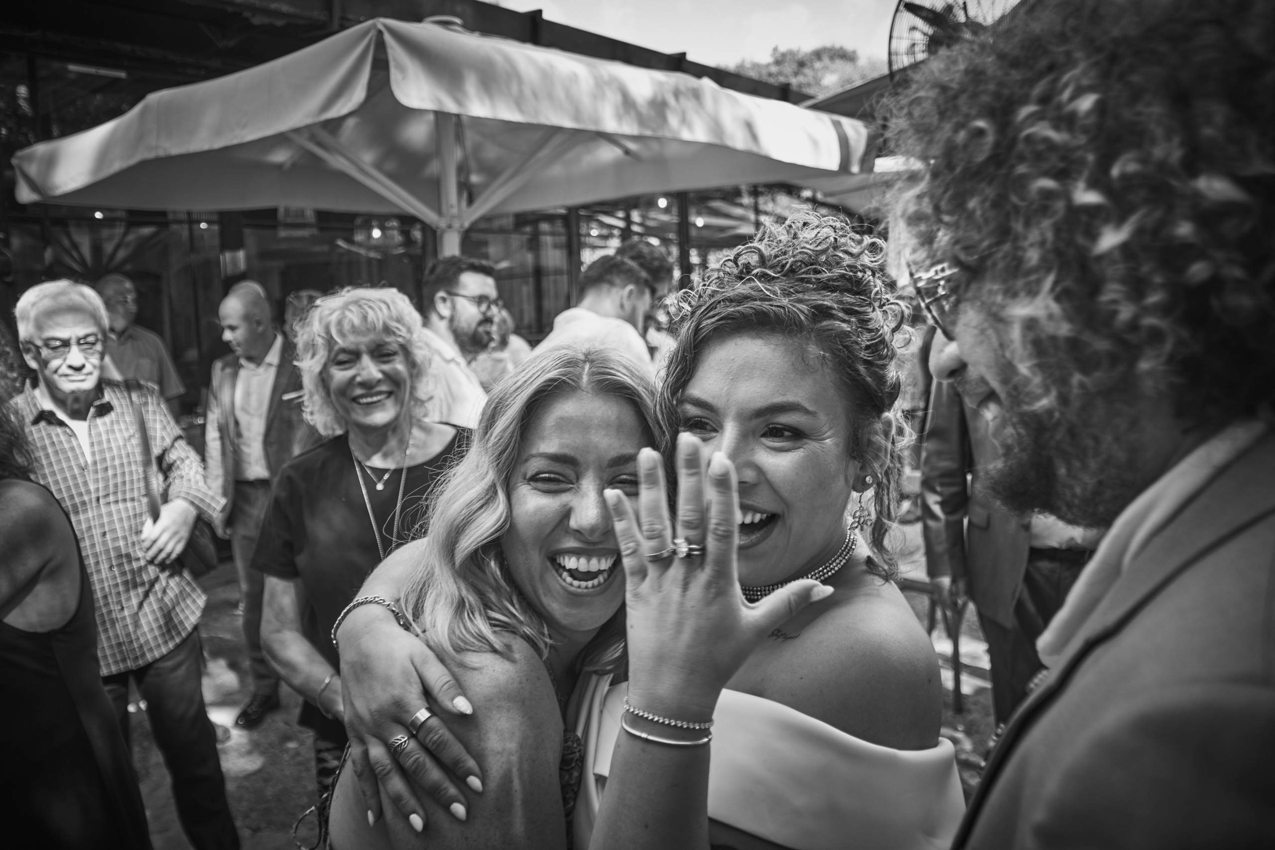 Middle East Photo Agency — Photography & Event Magnets — סוכנות צילום והדפסת מגנטים לאירועים