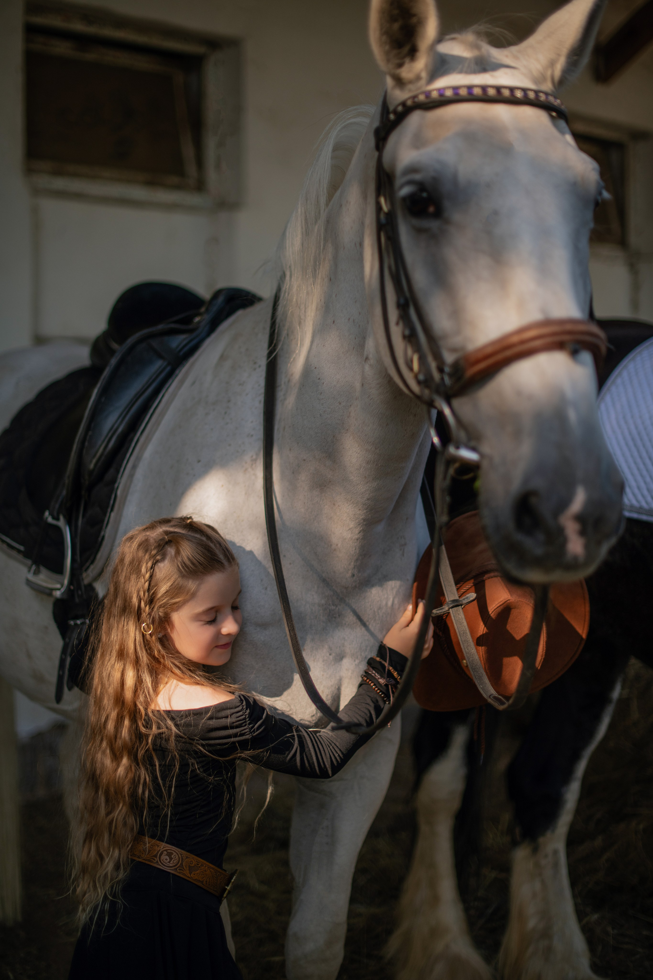 Barbora & Baruška. Focení s koňmi. Profesionální fotografka v Praze Anastasia Haritonova