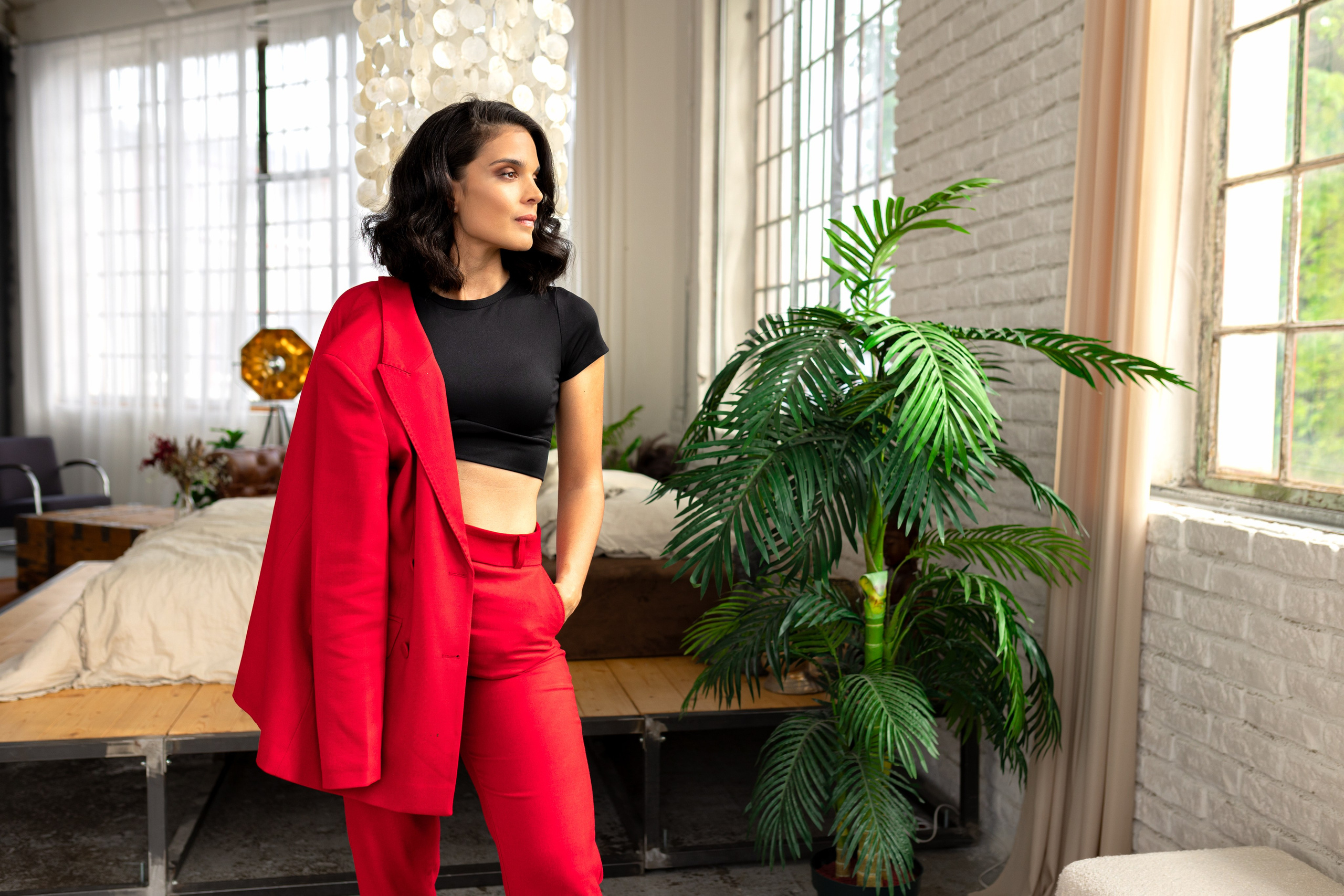 Dana Lišková — Empathetic Photographer | Introspective Artist |Neurodivergent Coach | Founder of Artepy.cz