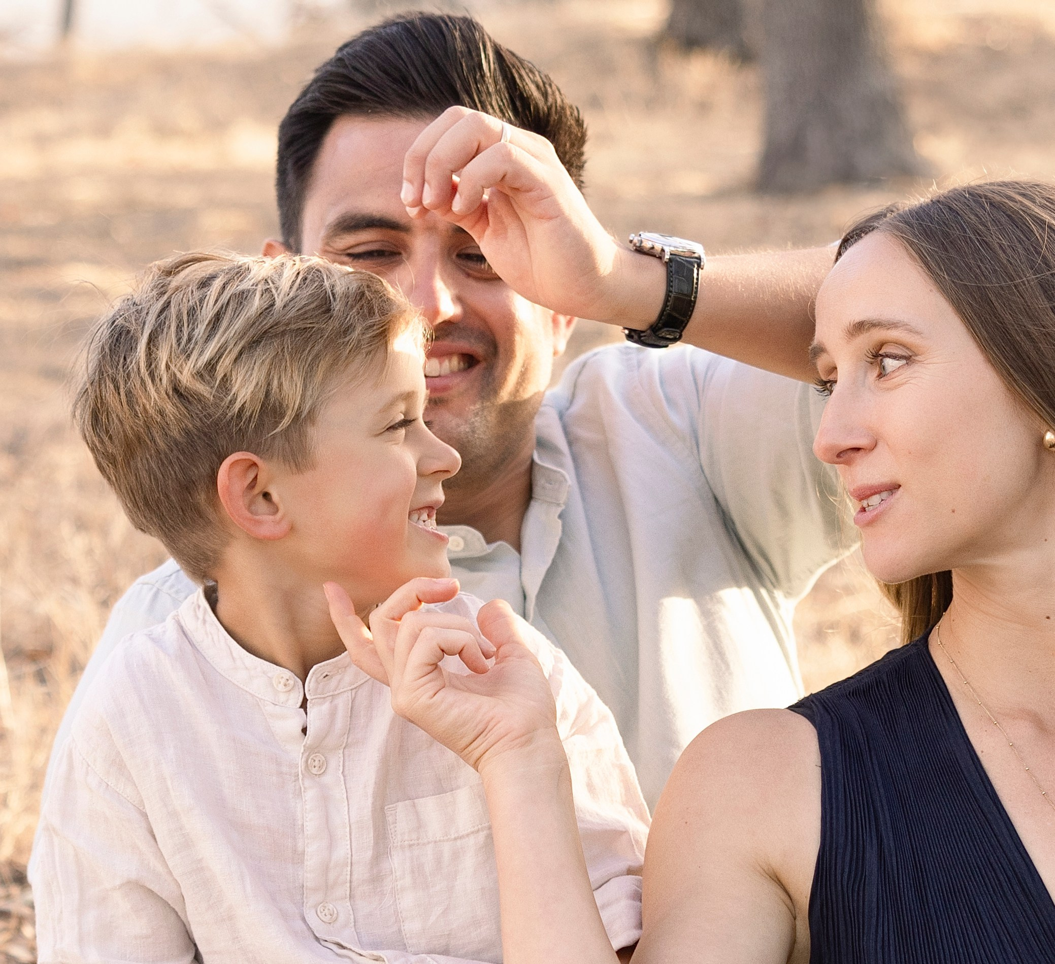 An Evening in Gold (Classic Family Session). Levantera Photo San Francisco Bay Area Photographer Natalia