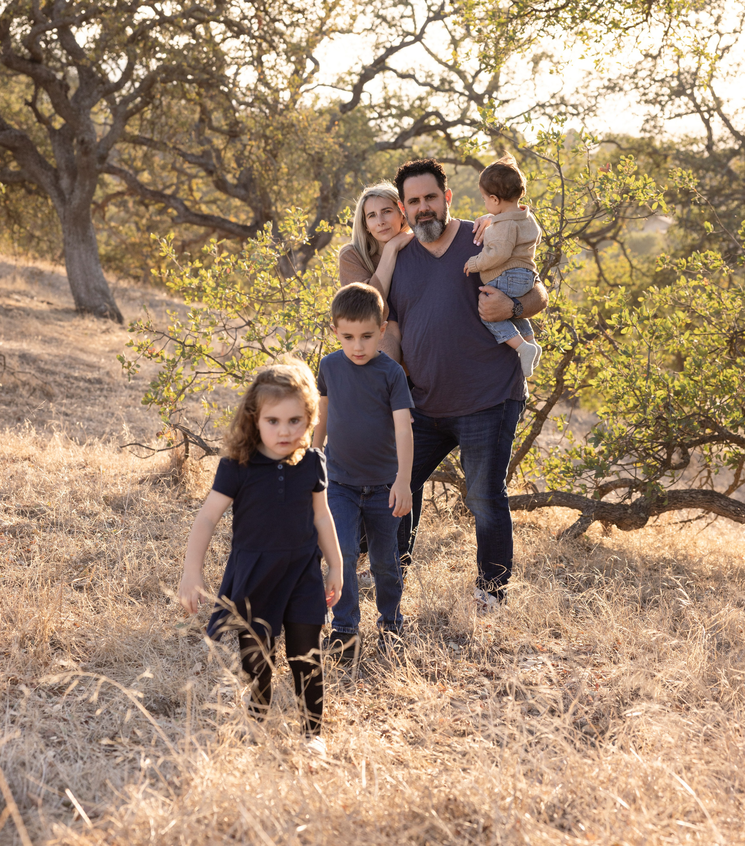 Under the Oaks. Levantera Photo San Francisco Bay Area Photographer Natalia
