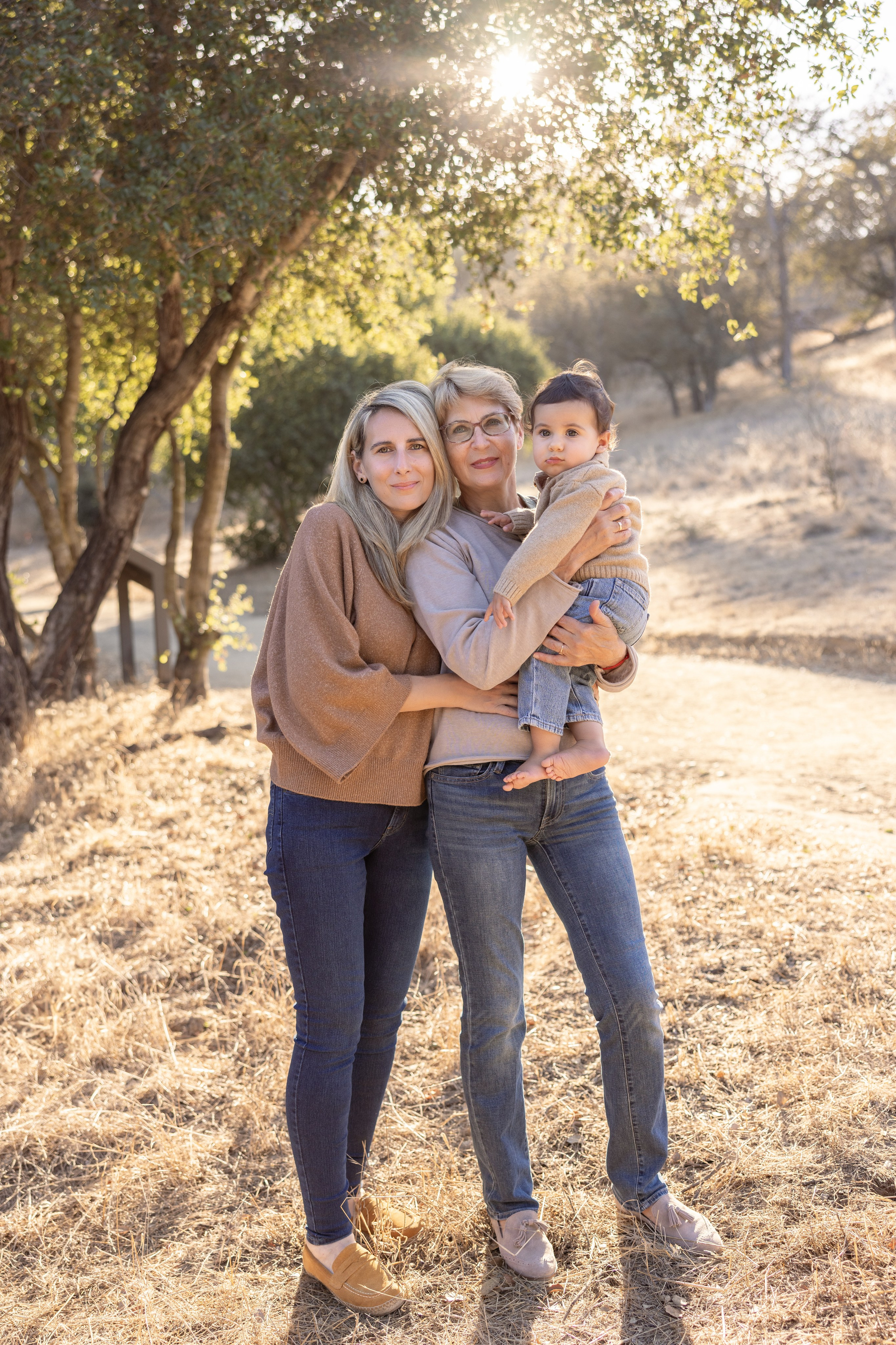 Under the Oaks. Levantera Photo San Francisco Bay Area Photographer Natalia