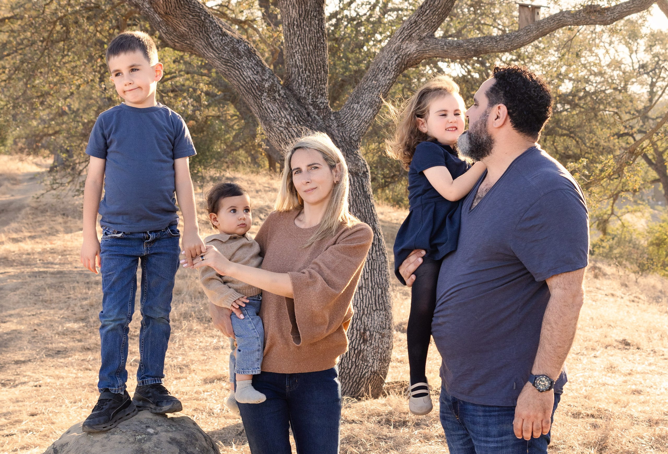 Under the Oaks. Levantera Photo San Francisco Bay Area Photographer Natalia