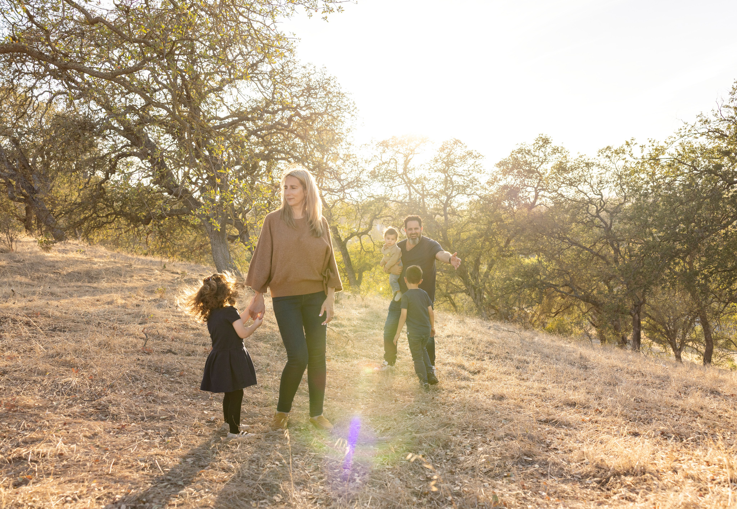 Under the Oaks. Levantera Photo San Francisco Bay Area Photographer Natalia