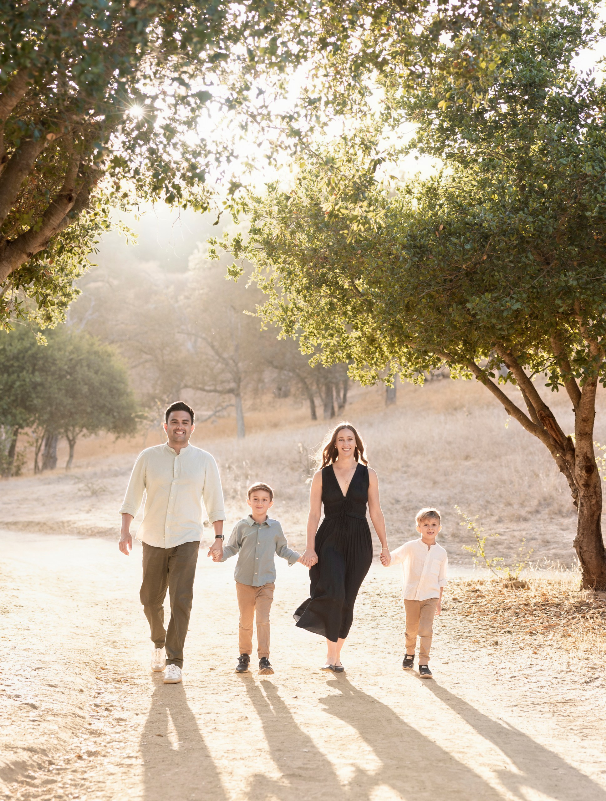 An Evening in Gold (Classic Family Session). Levantera Photo San Francisco Bay Area Photographer Natalia