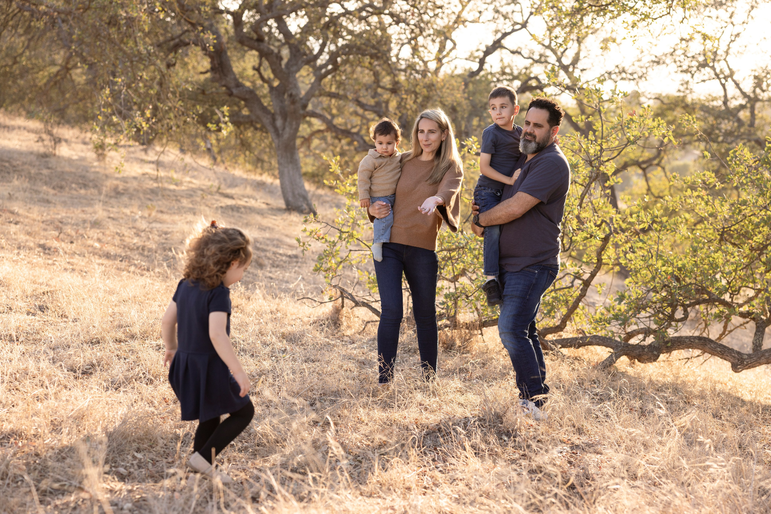 Under the Oaks. Levantera Photo San Francisco Bay Area Photographer Natalia