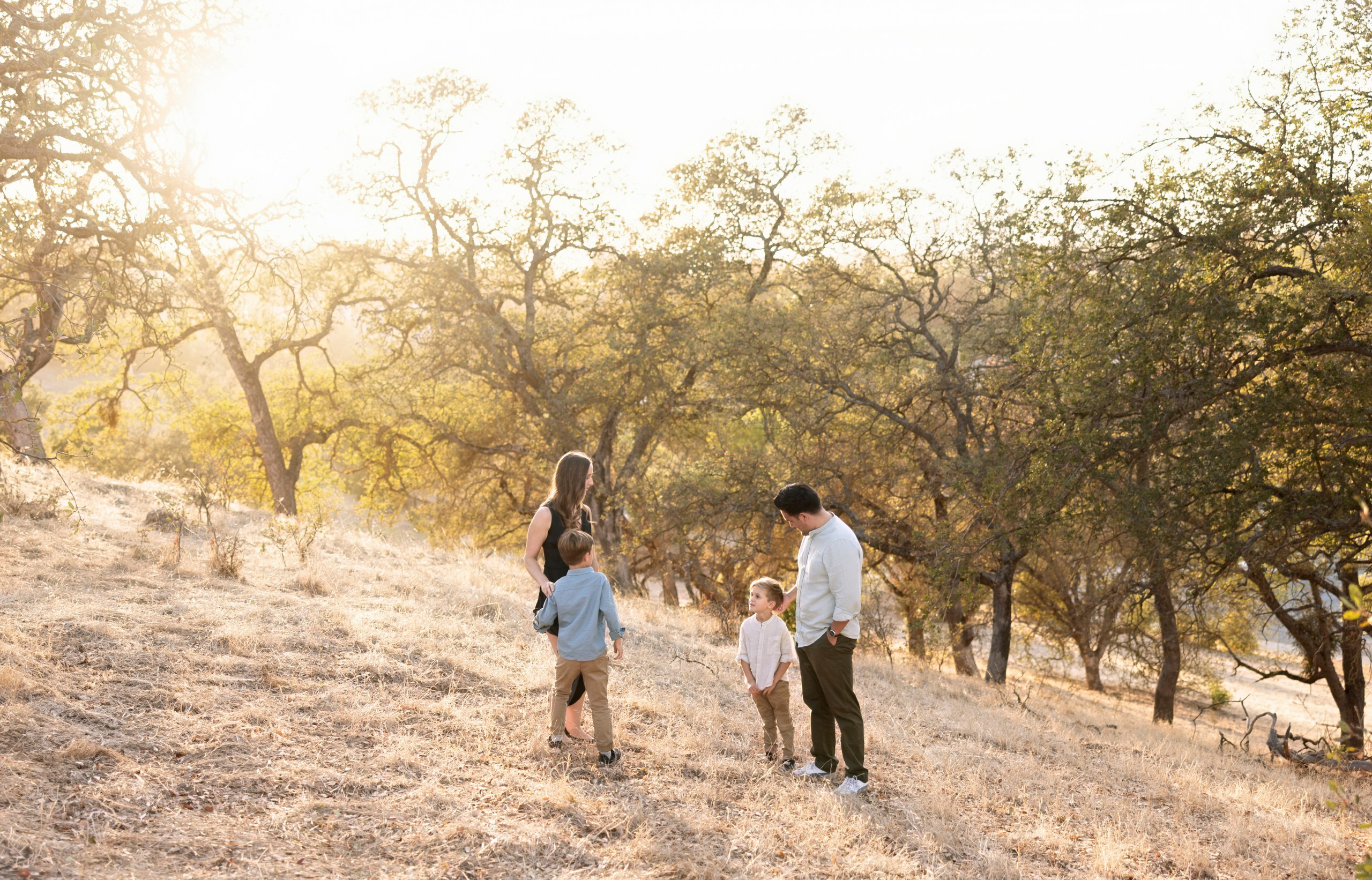 An Evening in Gold (Classic Family Session). Levantera Photo San Francisco Bay Area Photographer Natalia