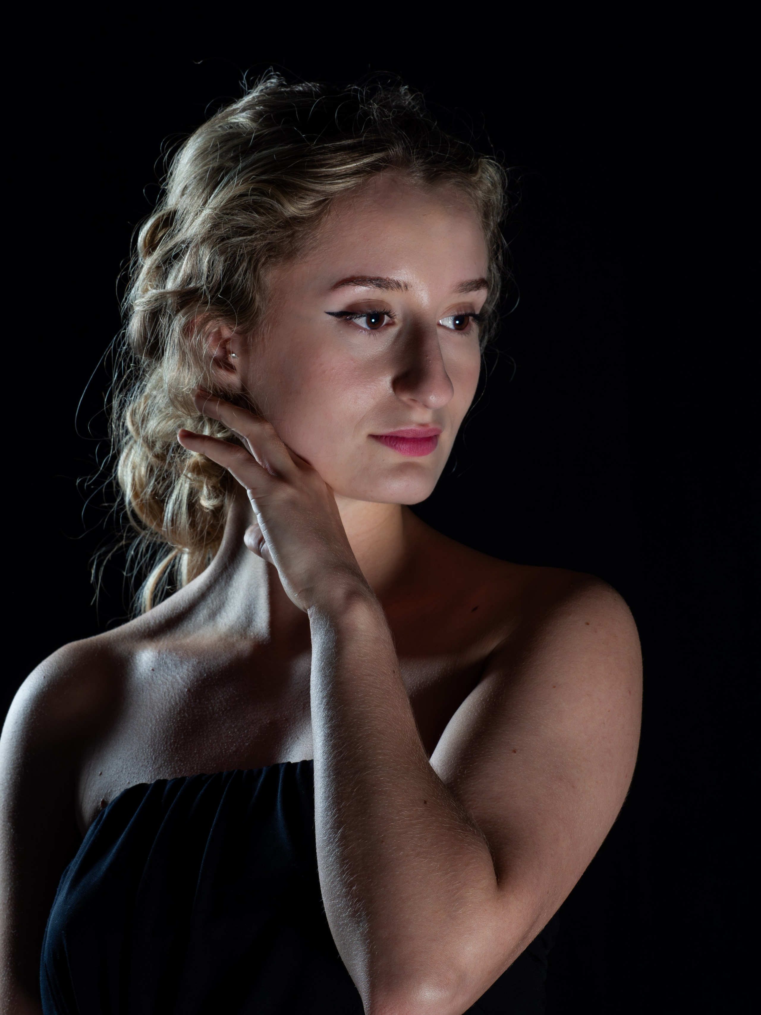 Estos son los servicios que ofrezco como fotógrafa. Distintos paquetes de horas y precios. Fotógrafa de Periodismo y Documentación, Teatro, Cine, Shooting para Modelos, Bodas, Bautizos, Comuniones, Familia y Eventos