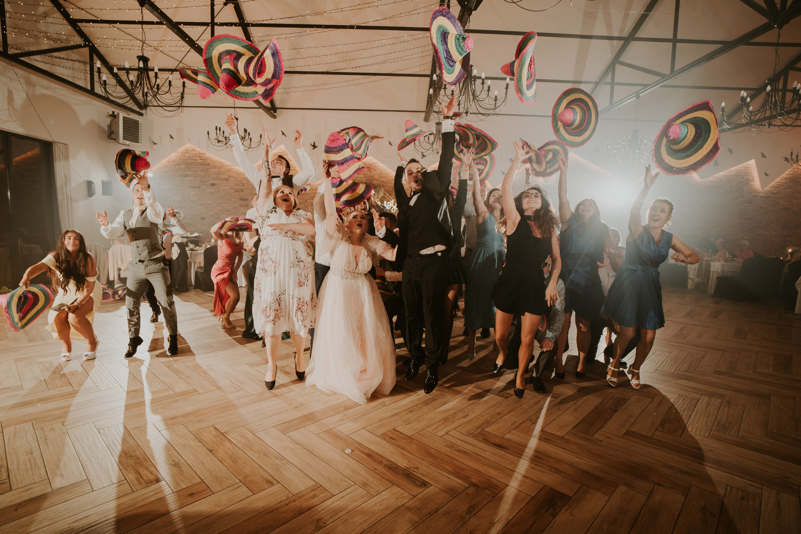 Trzy Drzewa: wspaniała uroczystość Wiktorii i Kamila. Karkowskafoto - fotografia miłości