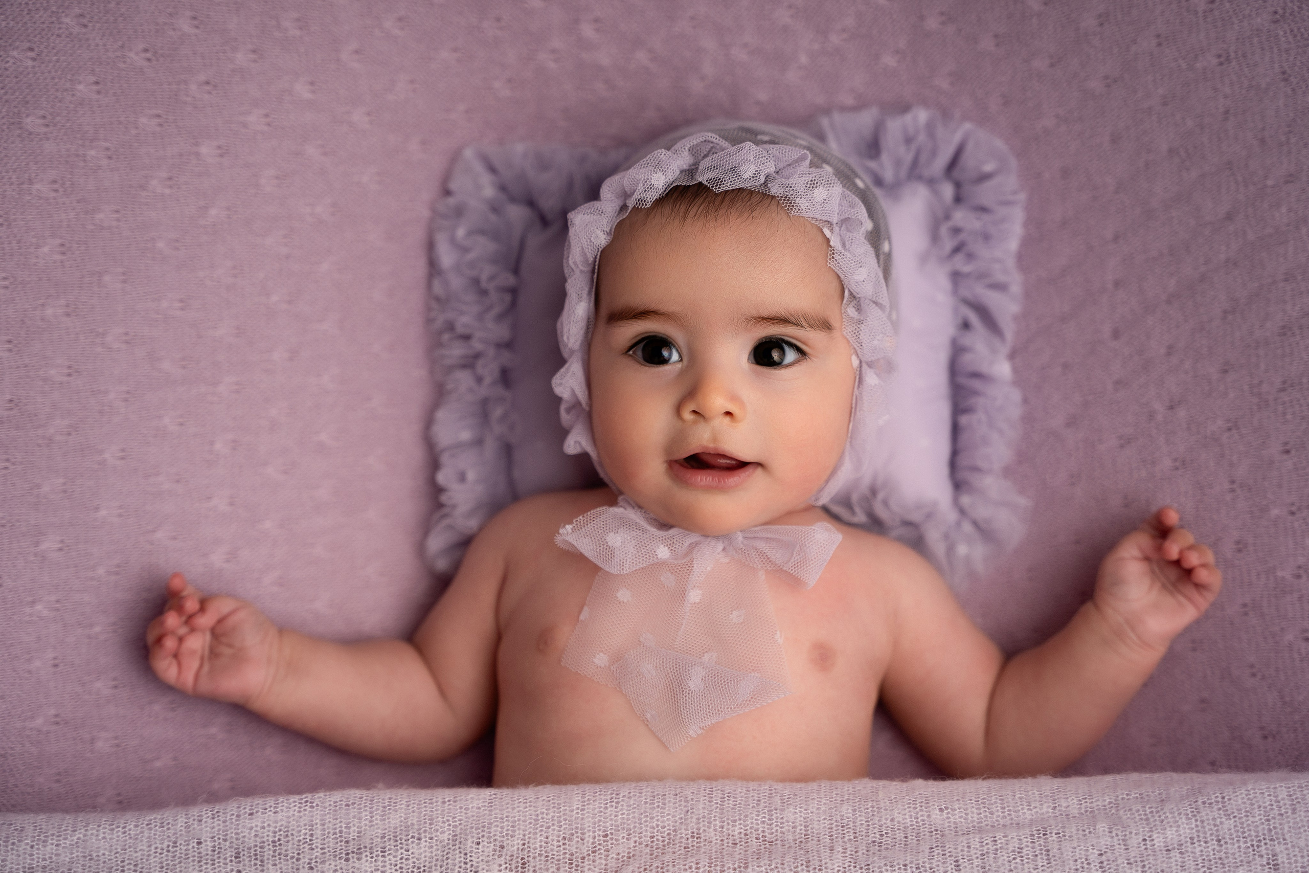 A studio milestone session for 5 months old baby Alejandra and her beautiful family❤️. Newborn and family photographer. Hills District. Sydney