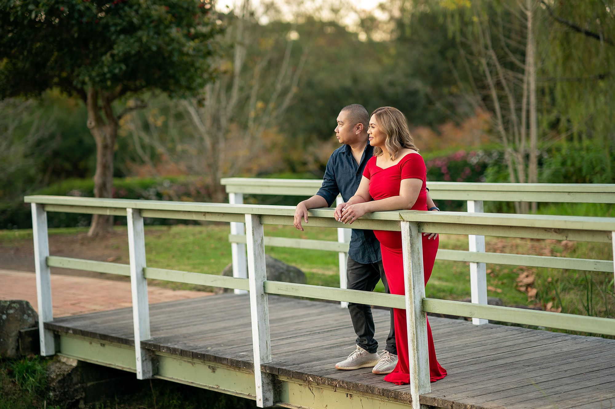 Best Maternity pregnancy photographer in Sydney, park photo shoot